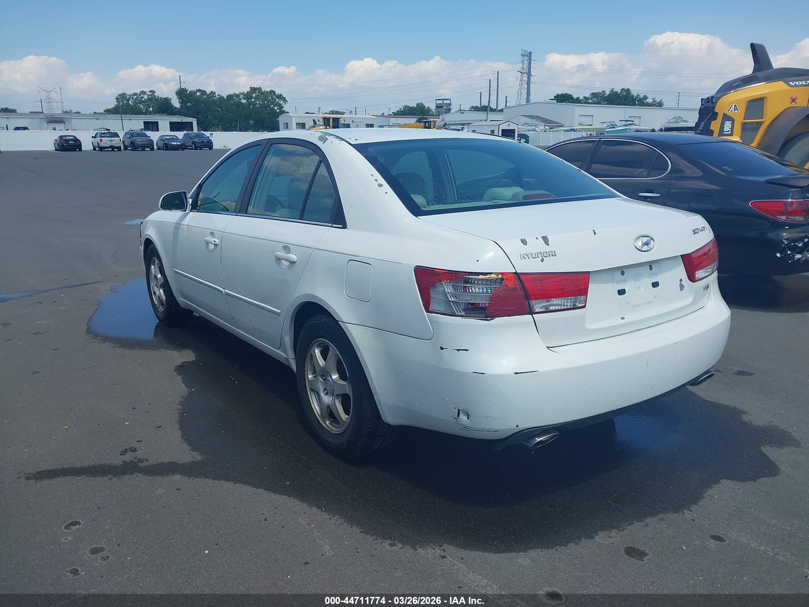 HYUNDAI SONATA image 3