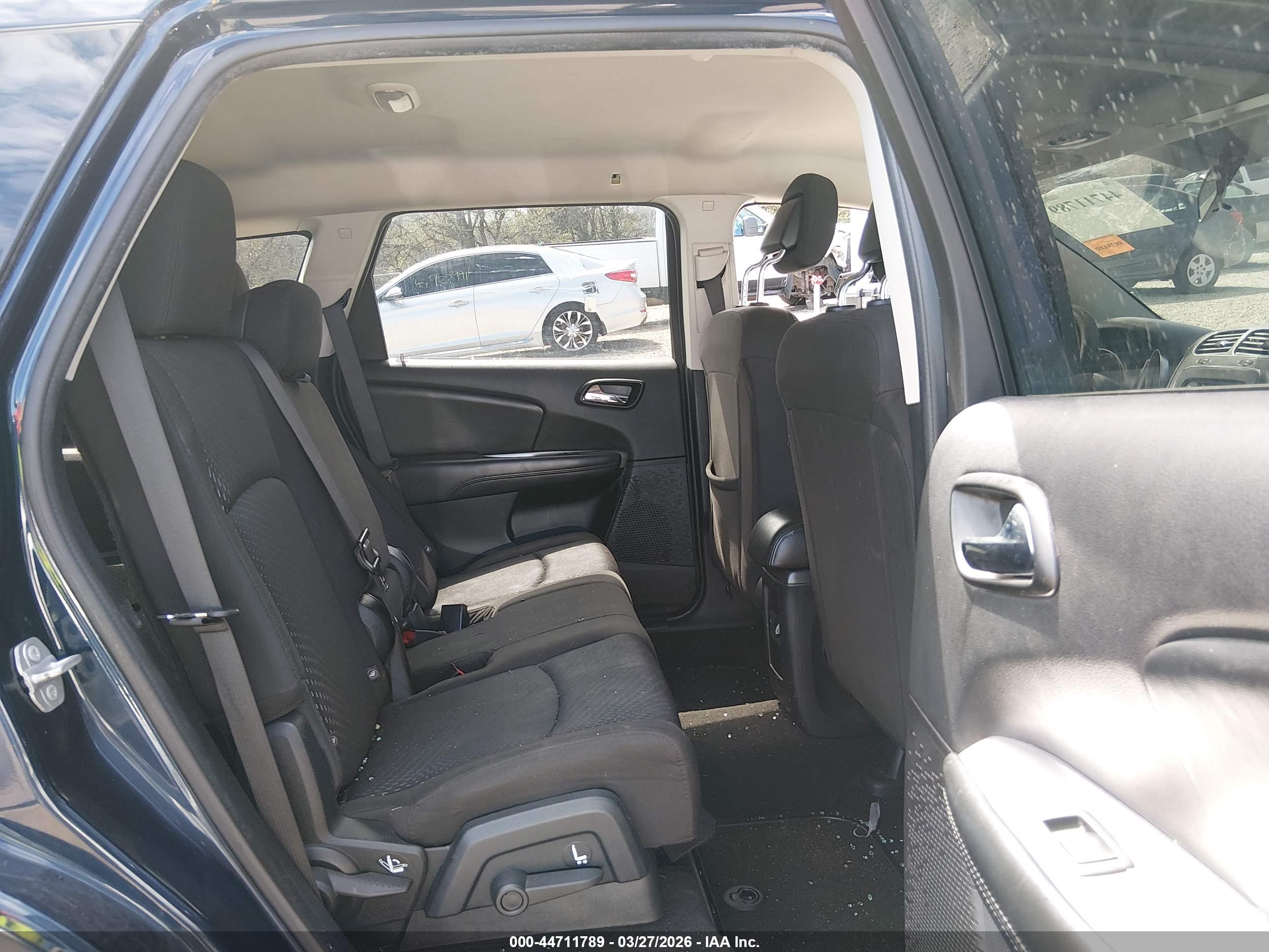 DODGE JOURNEY image 8