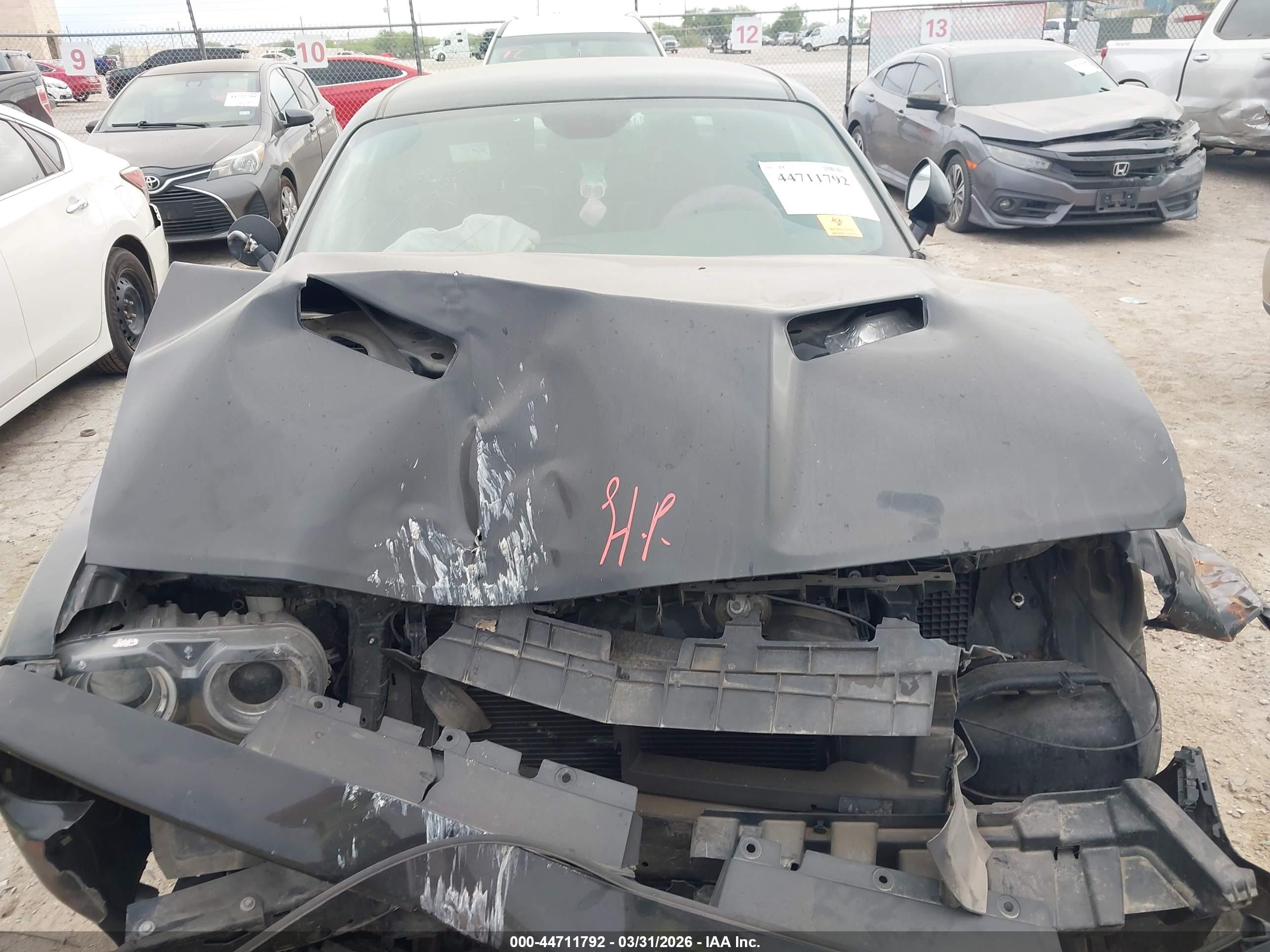 DODGE CHALLENGER image 10