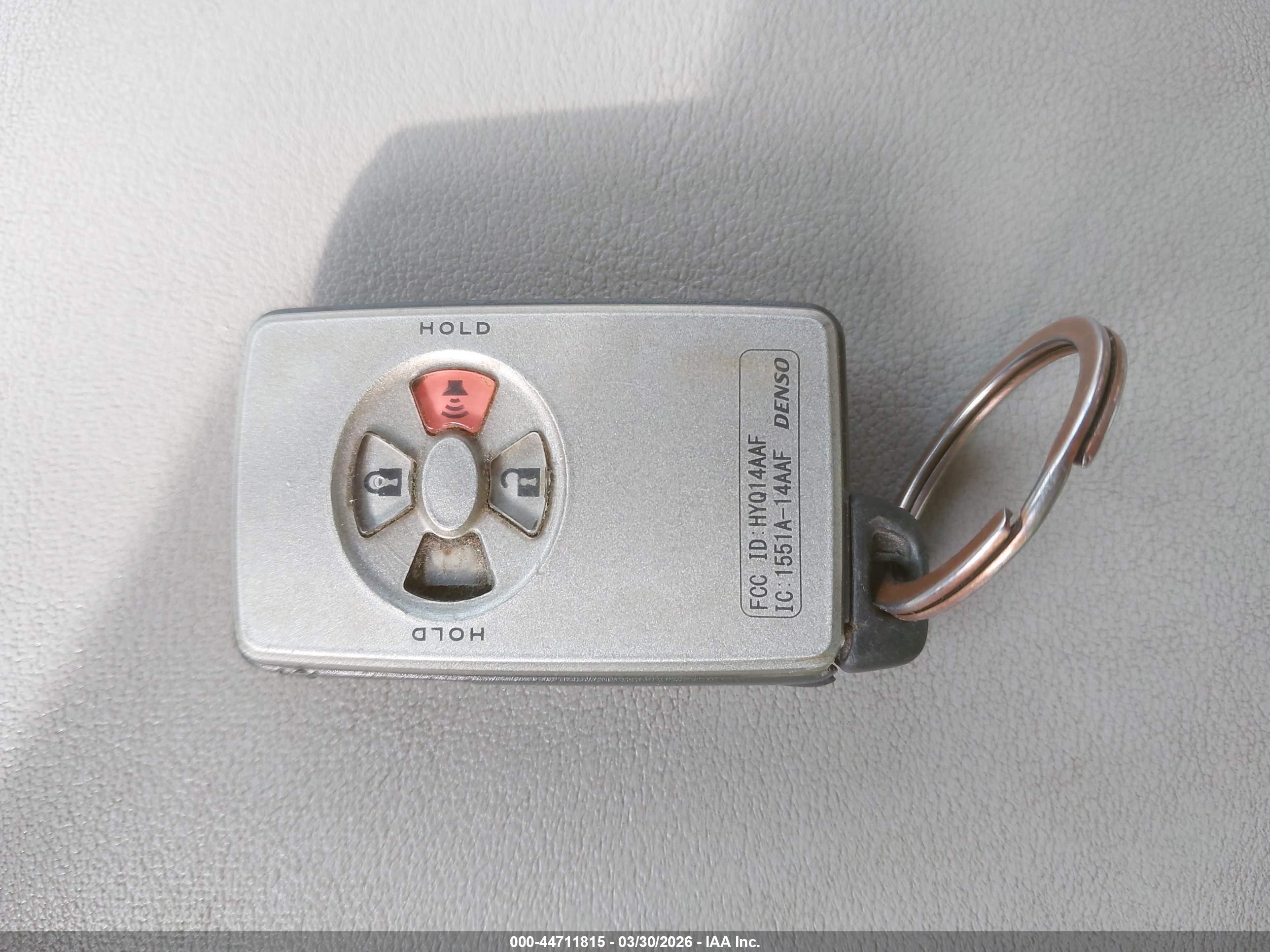 TOYOTA AVALON image 11