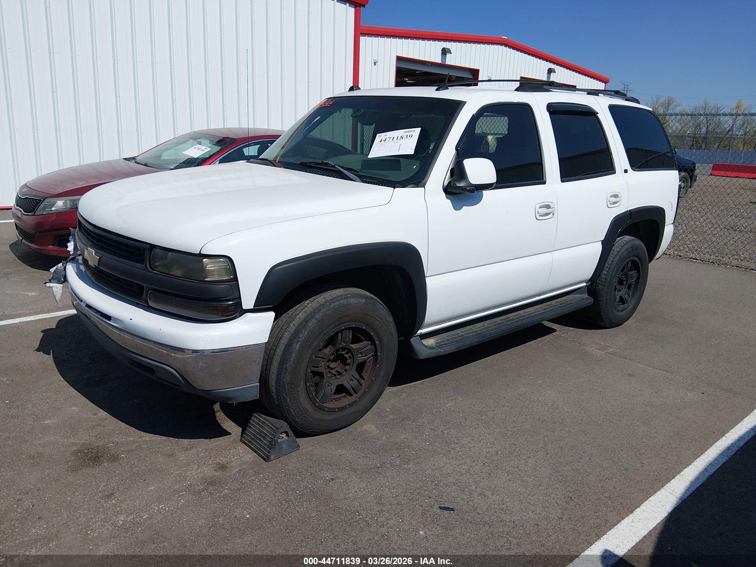 CHEVROLET TAHOE image 2