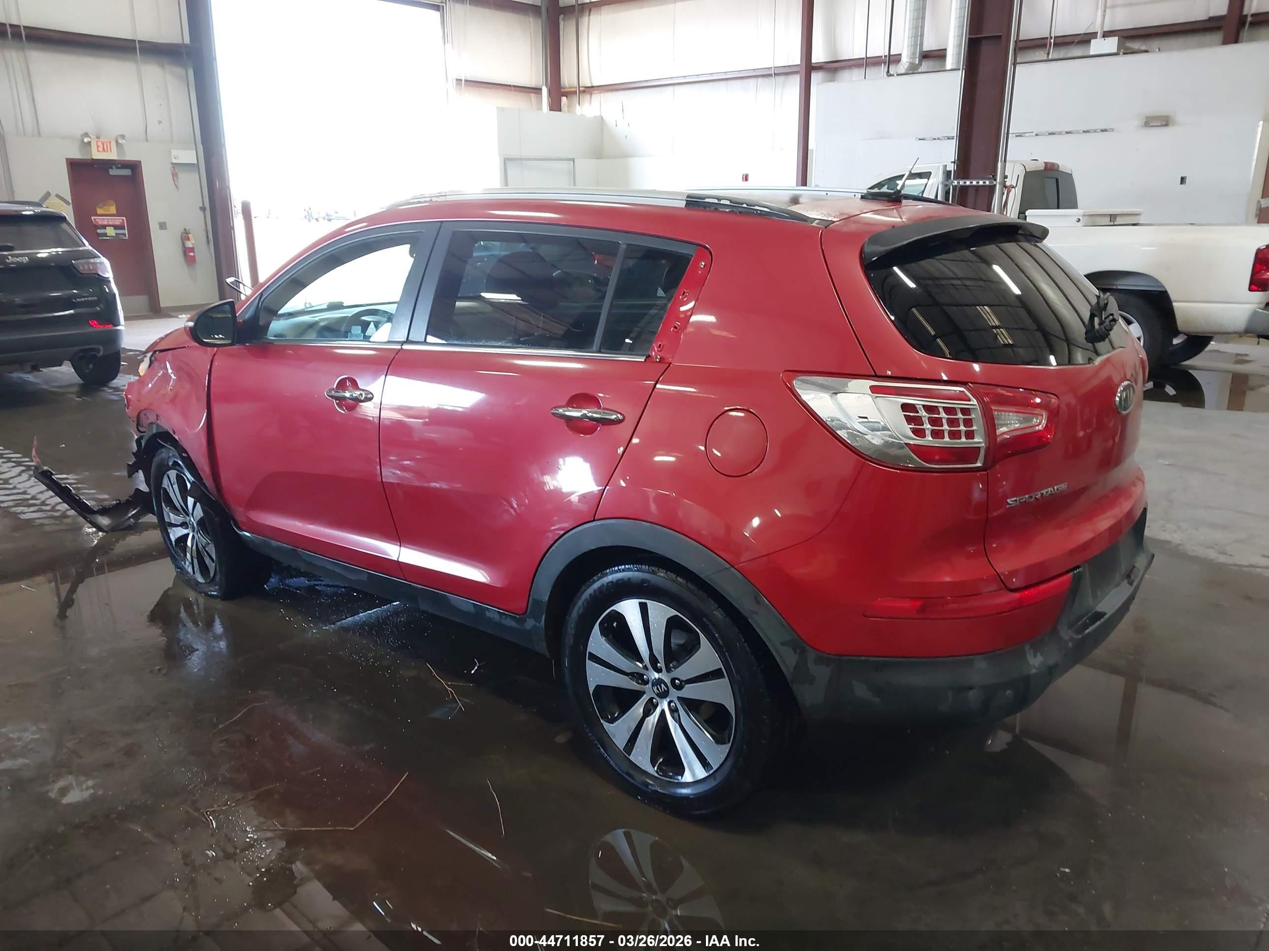 KIA SPORTAGE image 3