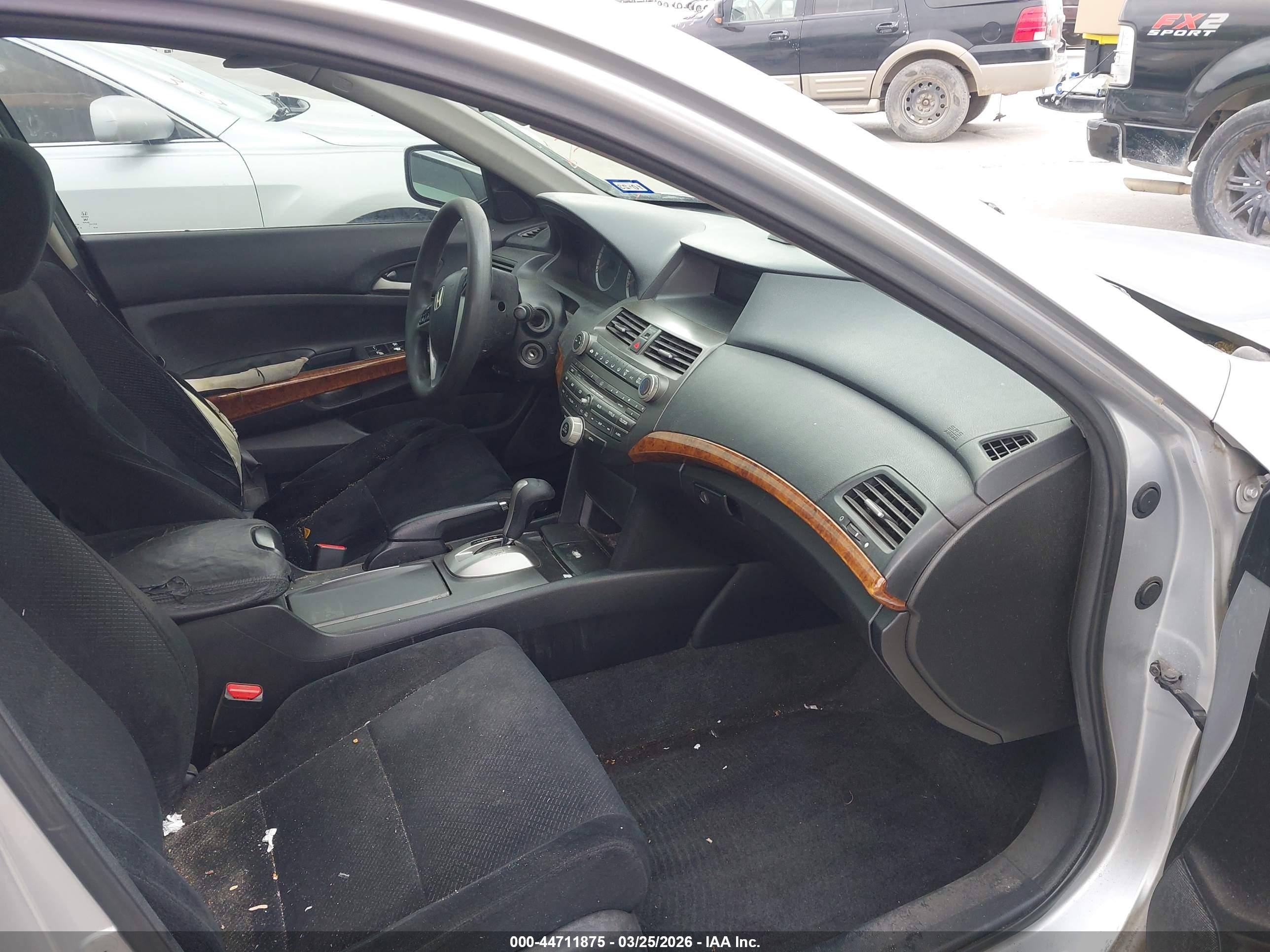 HONDA ACCORD image 5