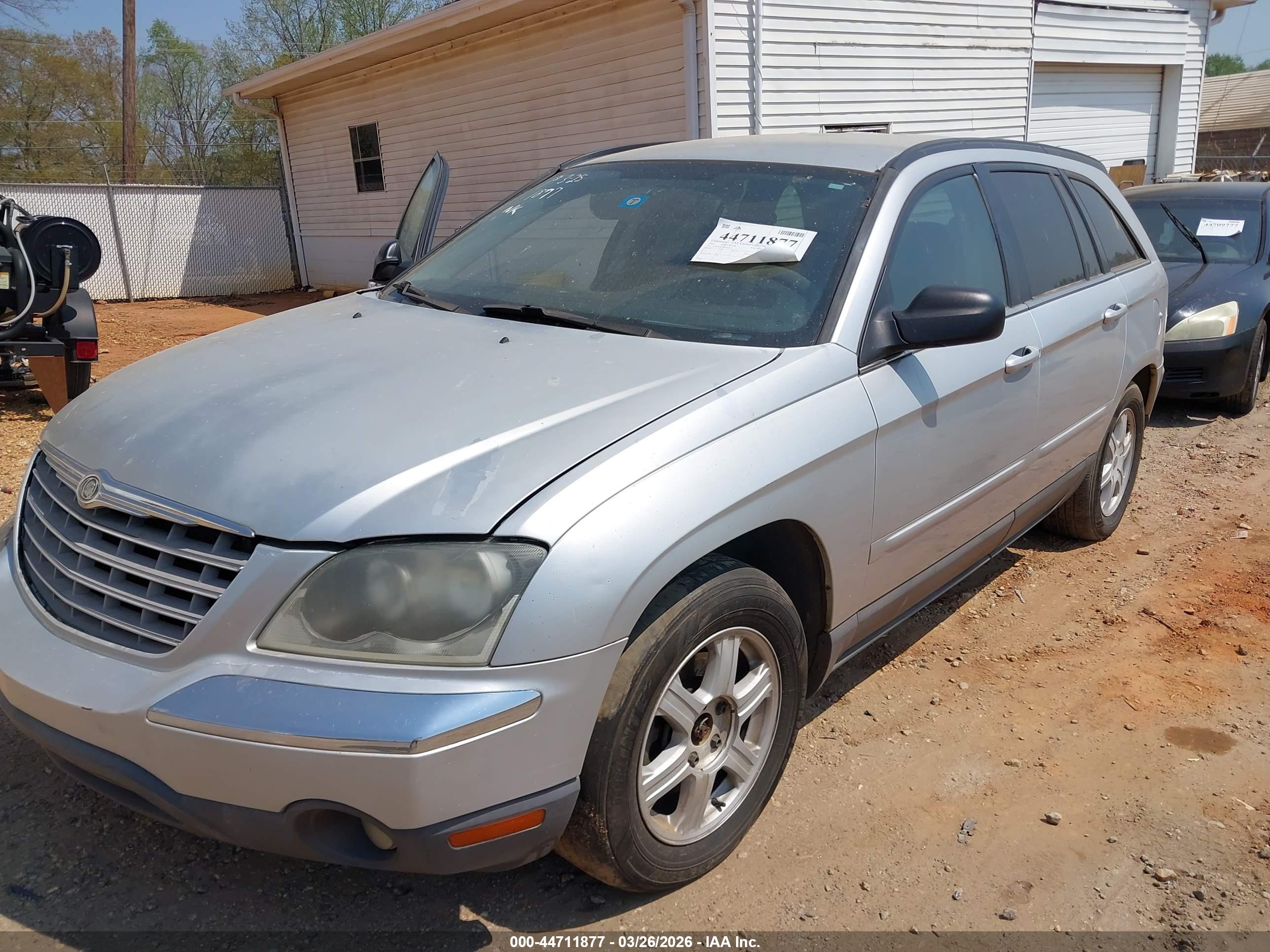 CHRYSLER PACIFICA image 2