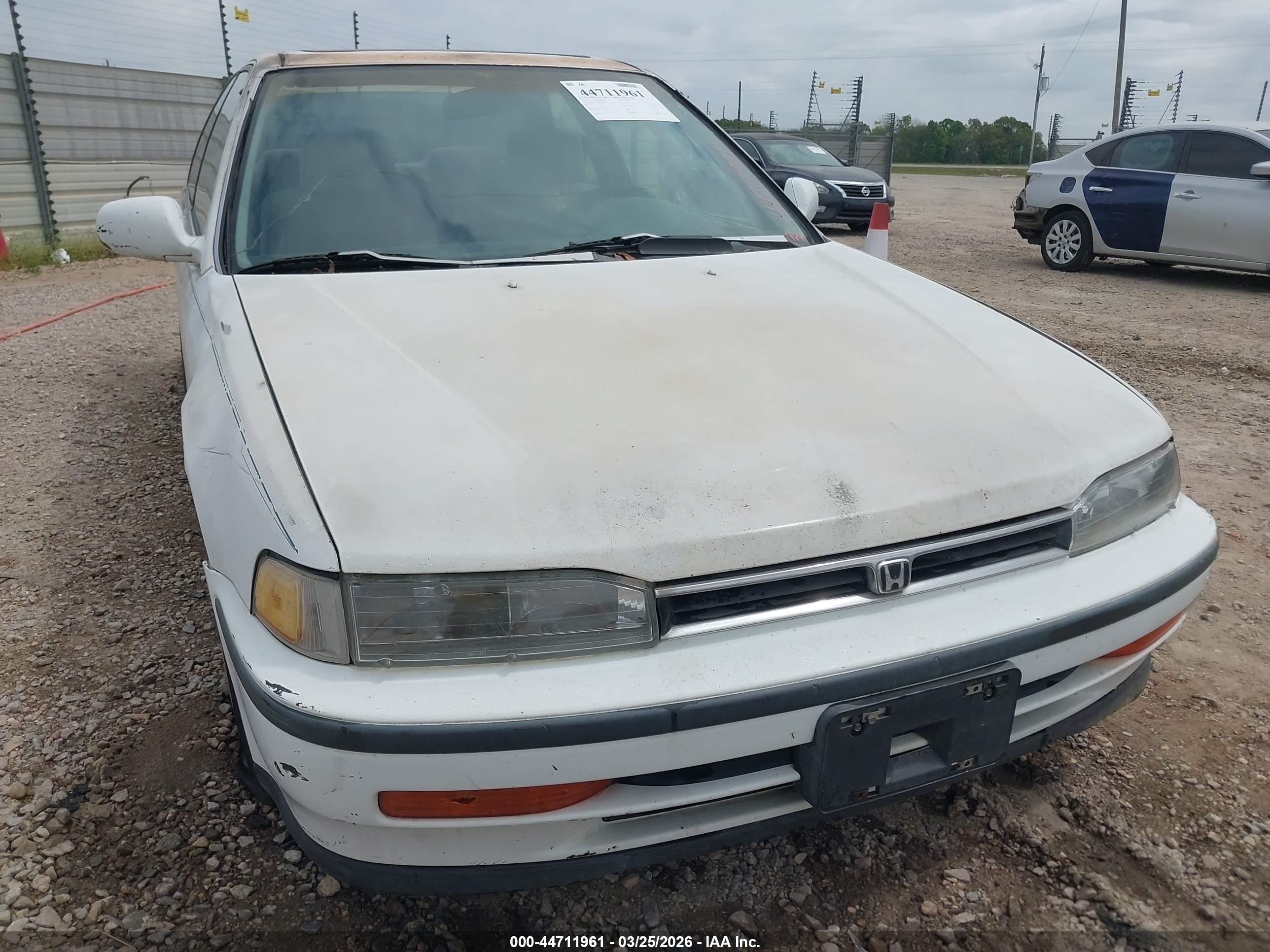 HONDA ACCORD image 6