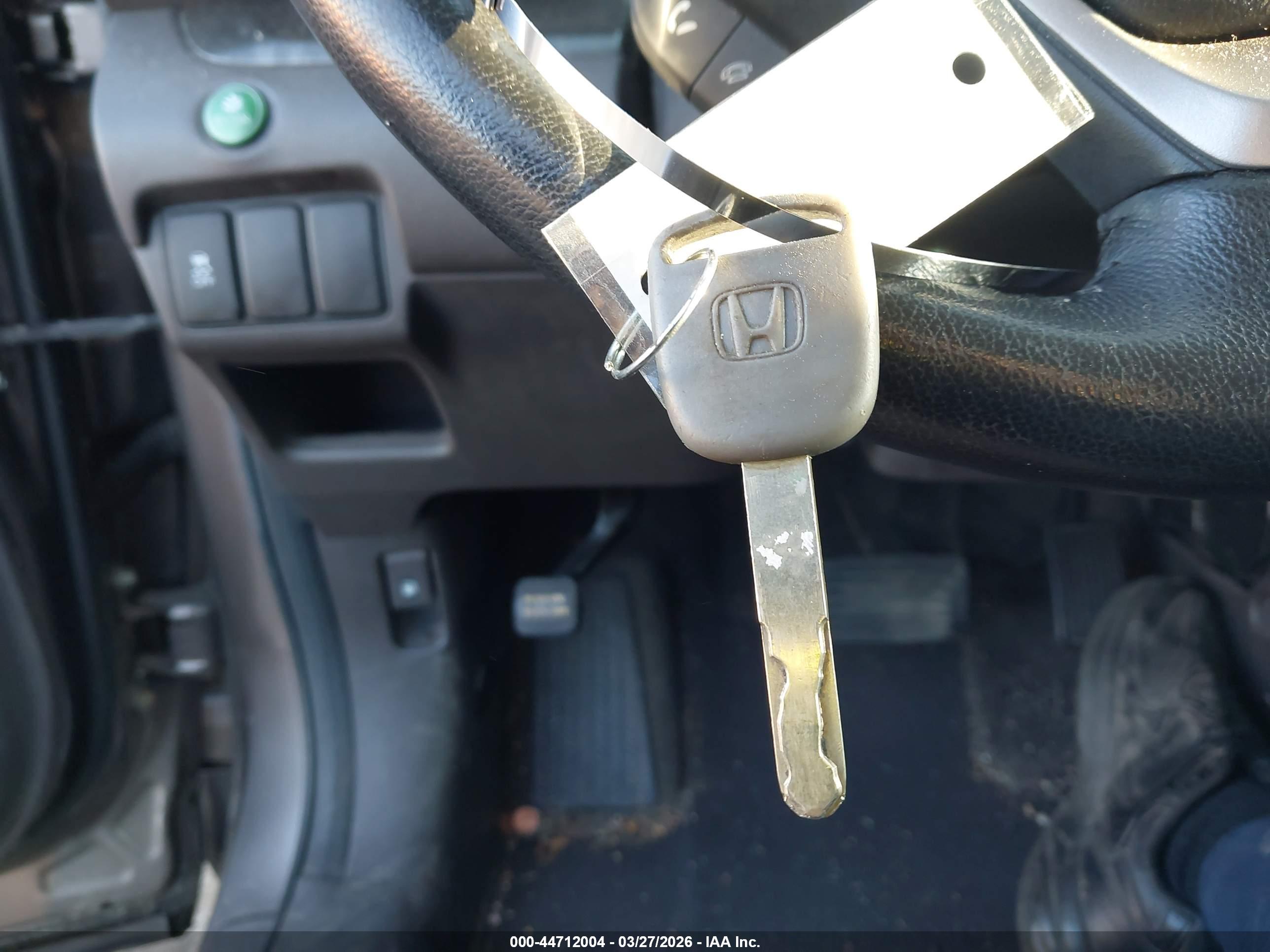HONDA CR-V image 11