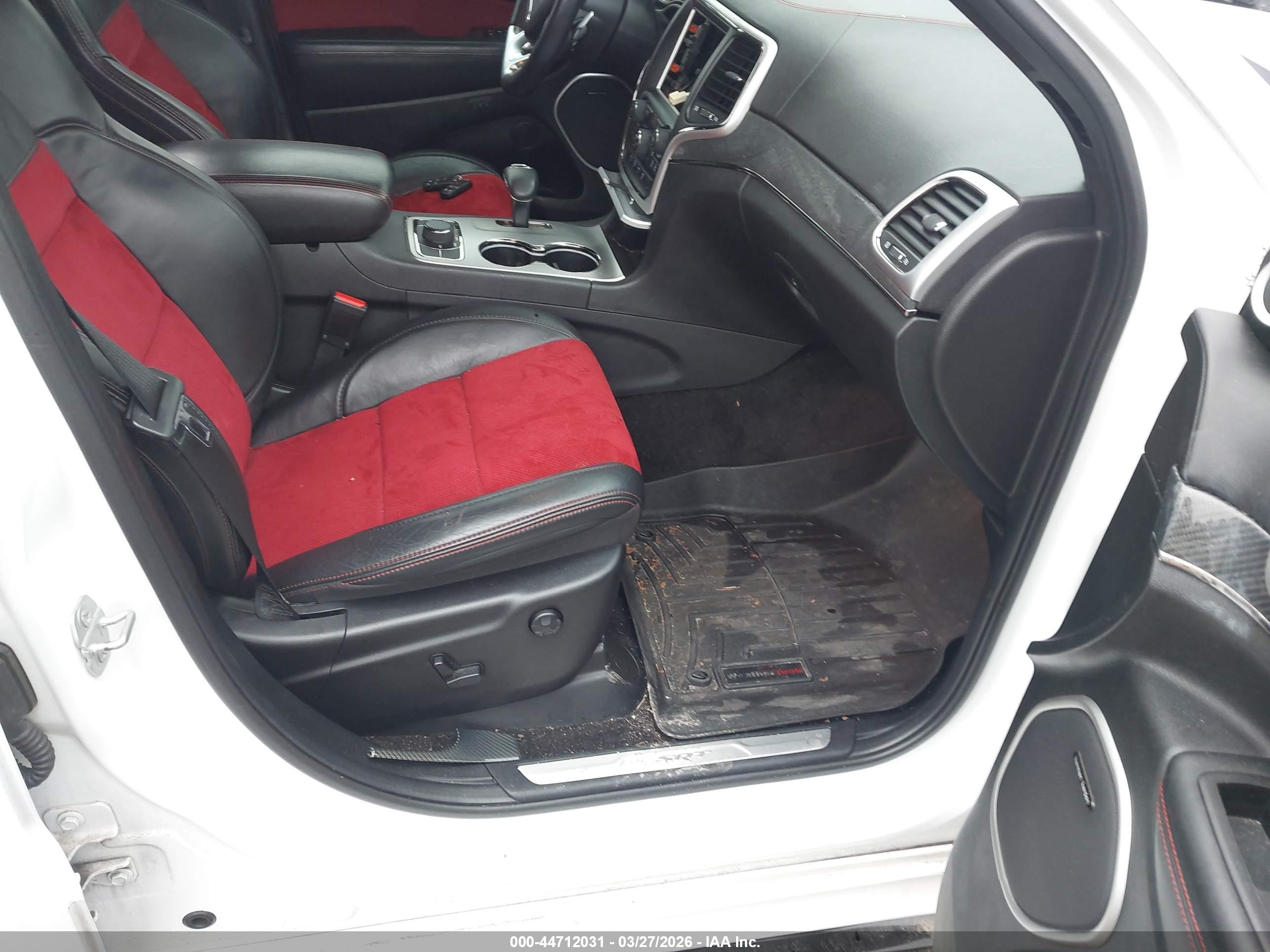 JEEP GRAND image 5