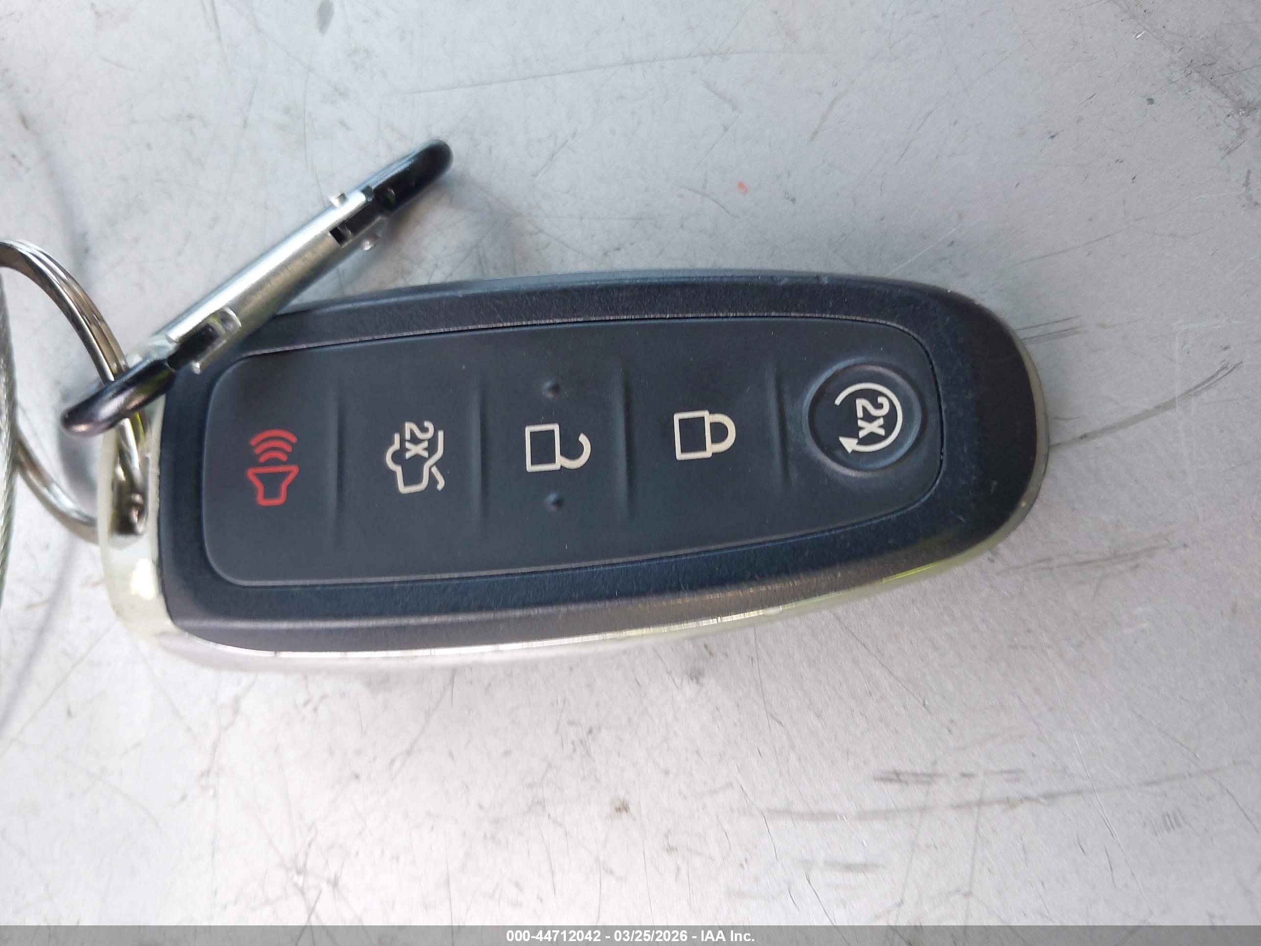 FORD ESCAPE image 11