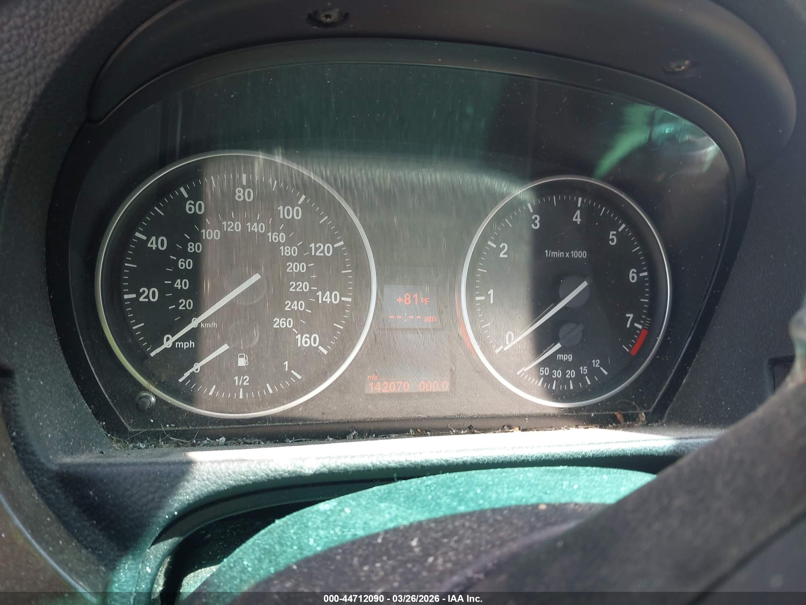 BMW 328I image 7