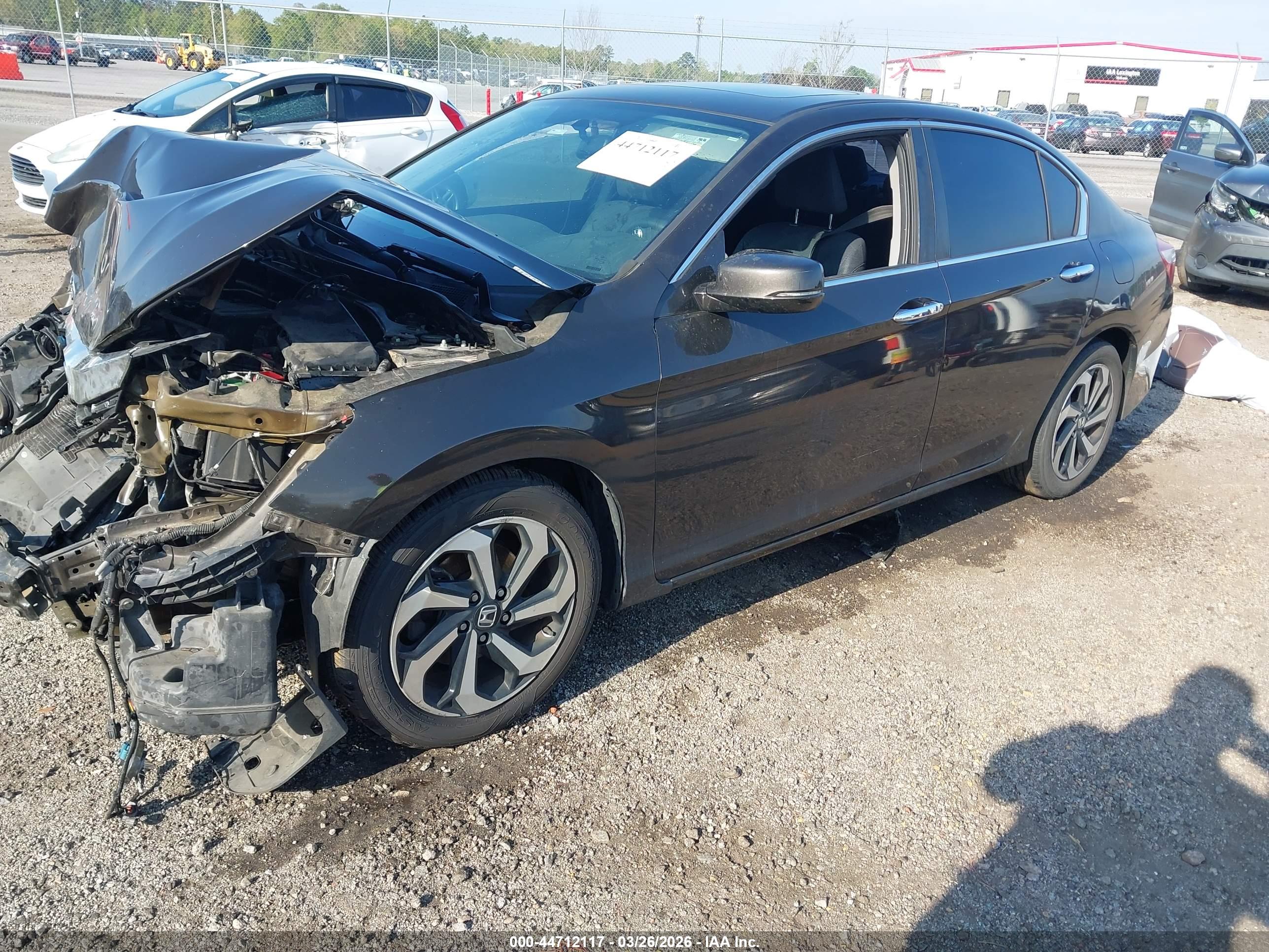 HONDA ACCORD image 2