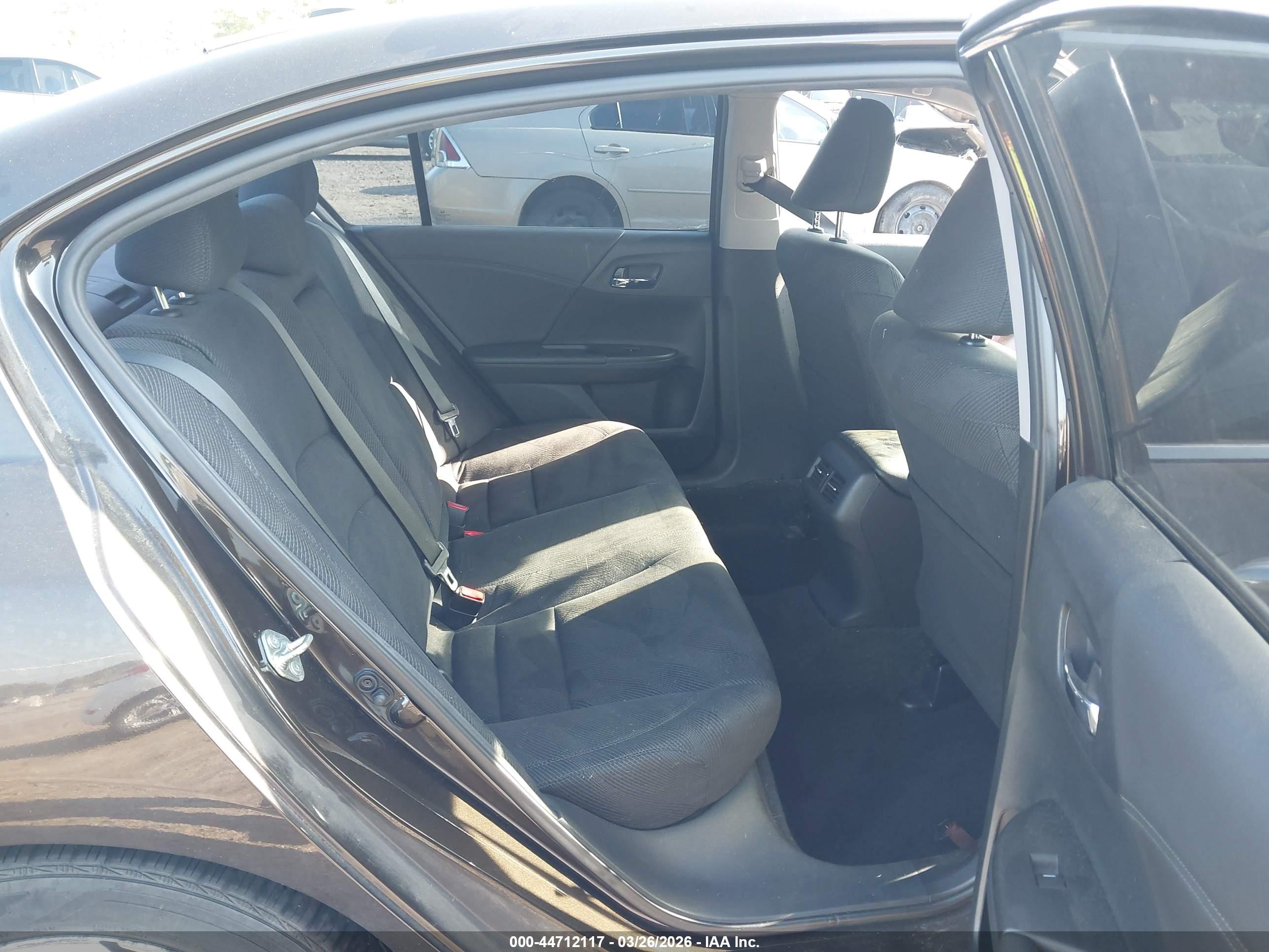 HONDA ACCORD image 8