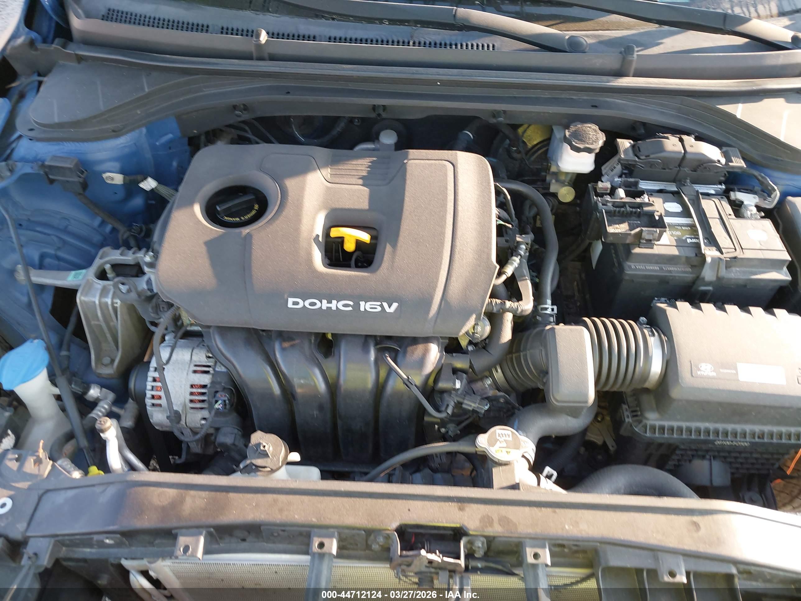 HYUNDAI ELANTRA image 10