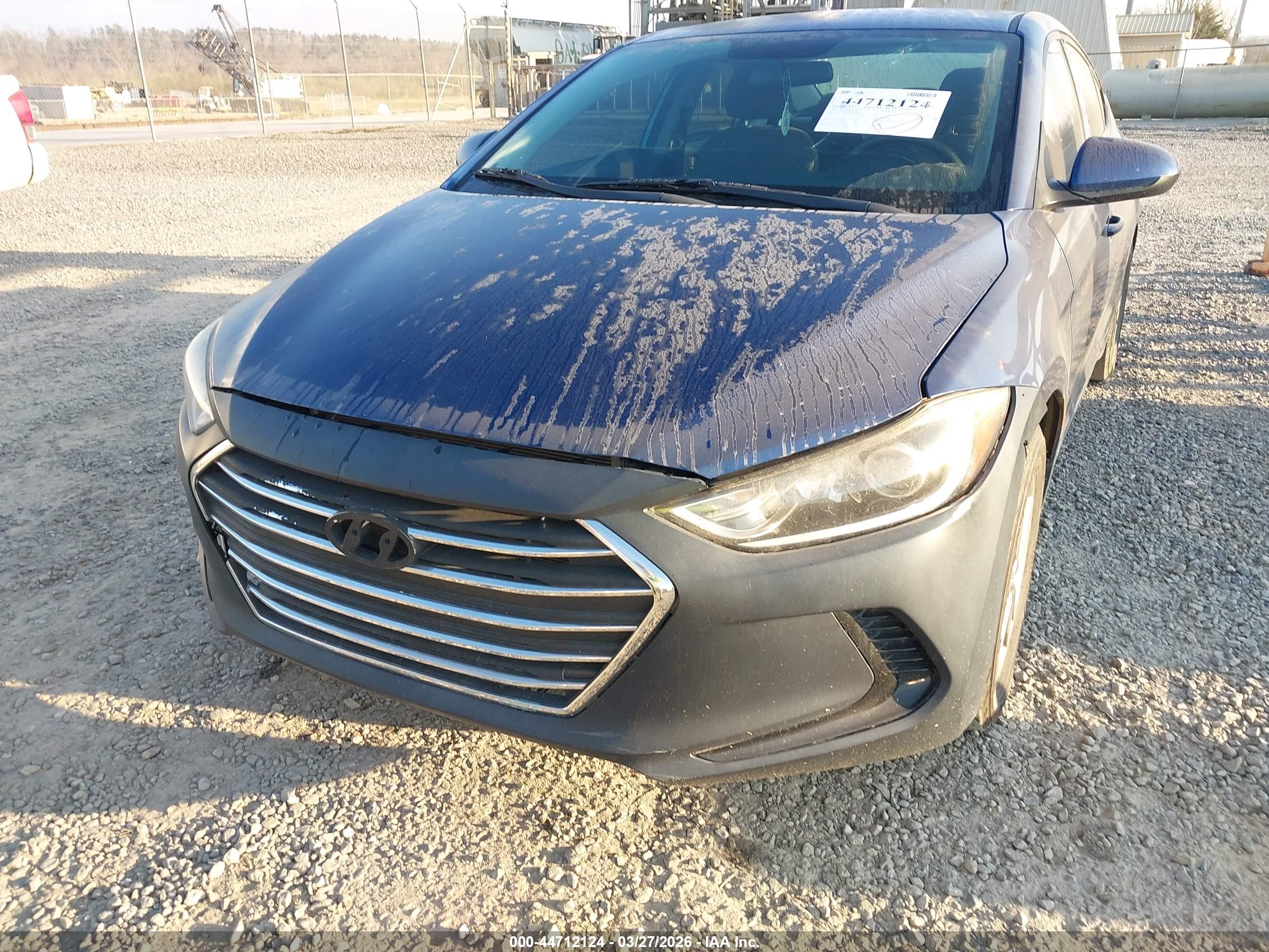 HYUNDAI ELANTRA image 6