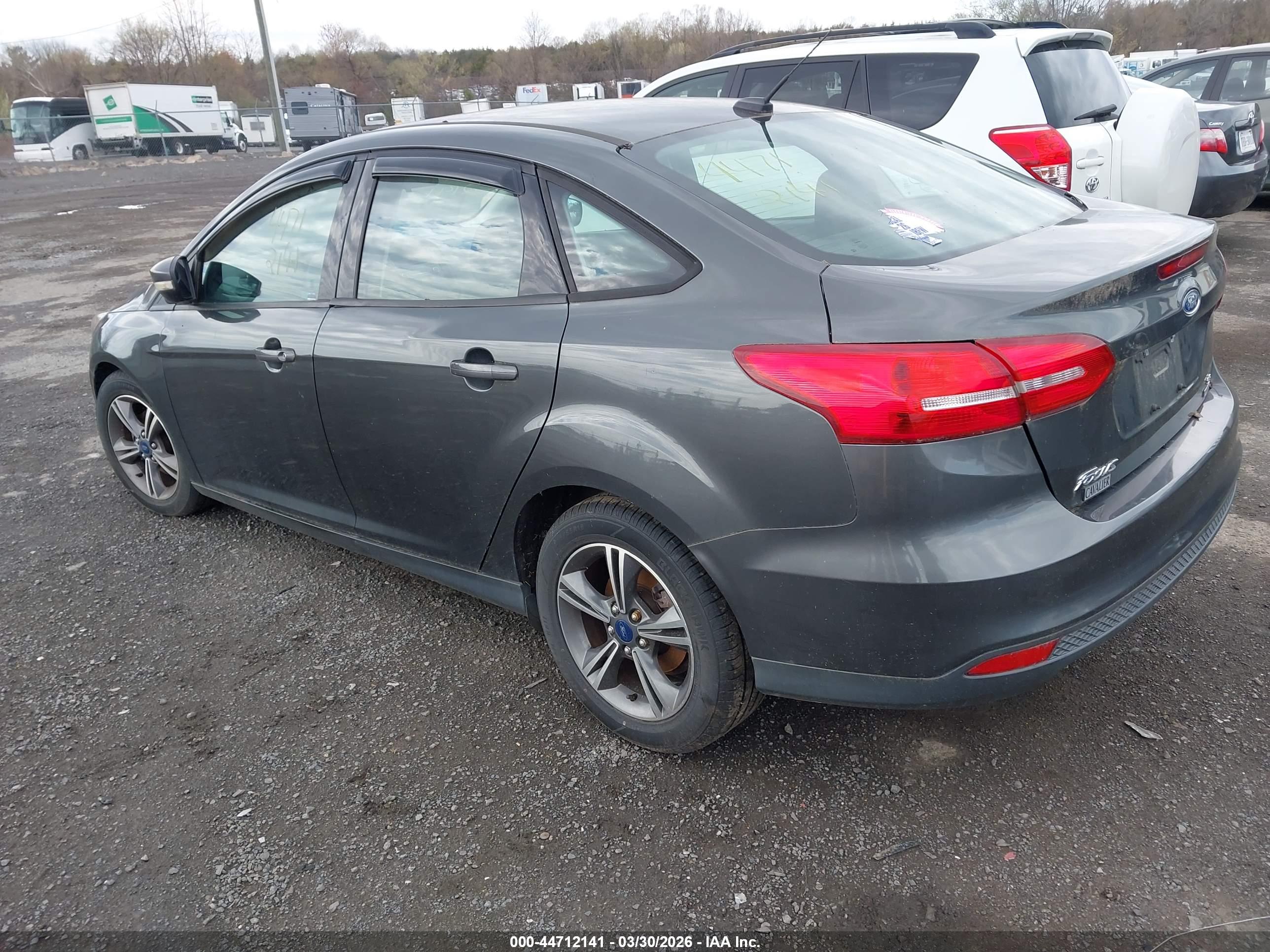 FORD FOCUS image 3