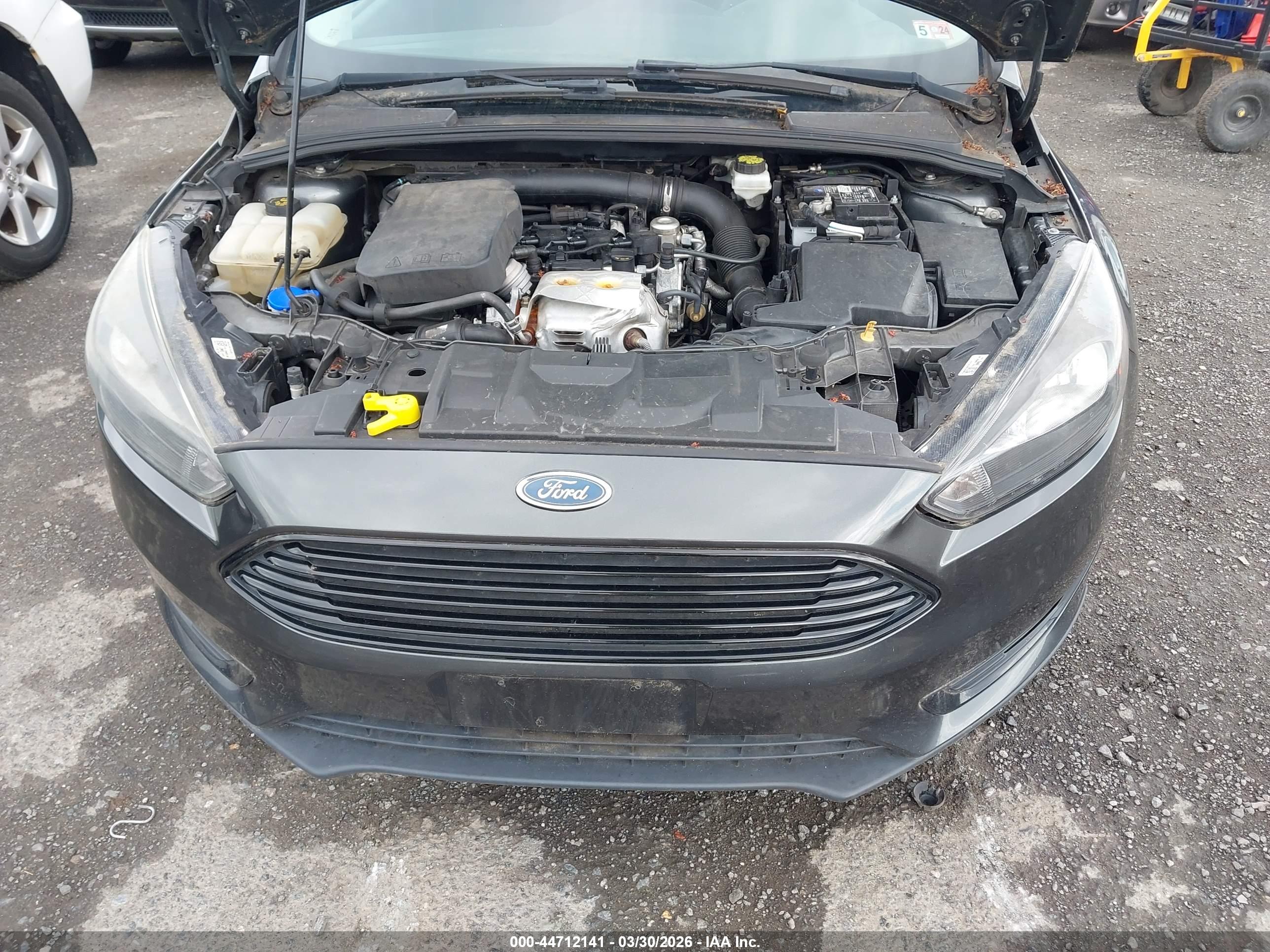 FORD FOCUS image 6