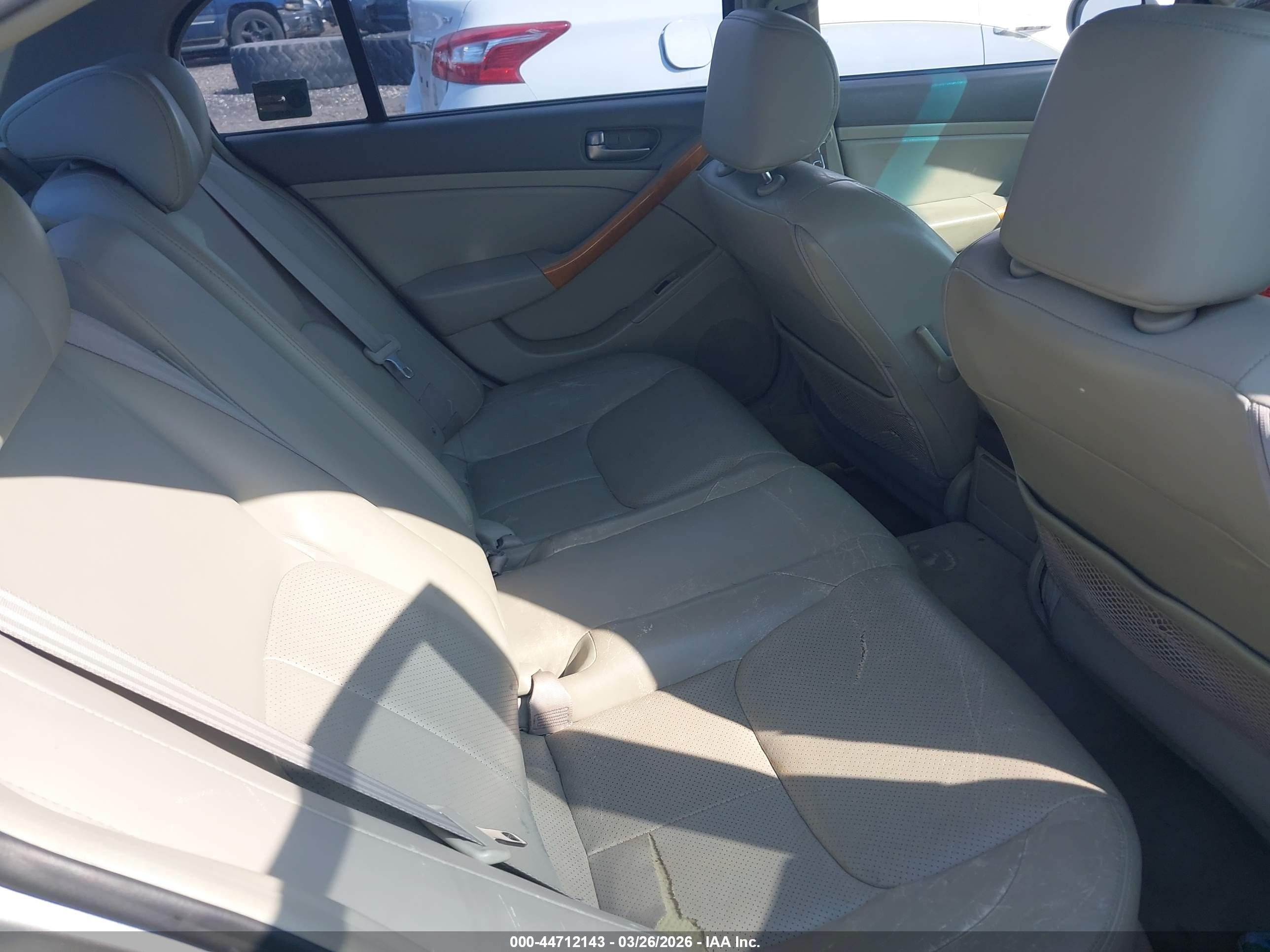 INFINITI G35 image 8