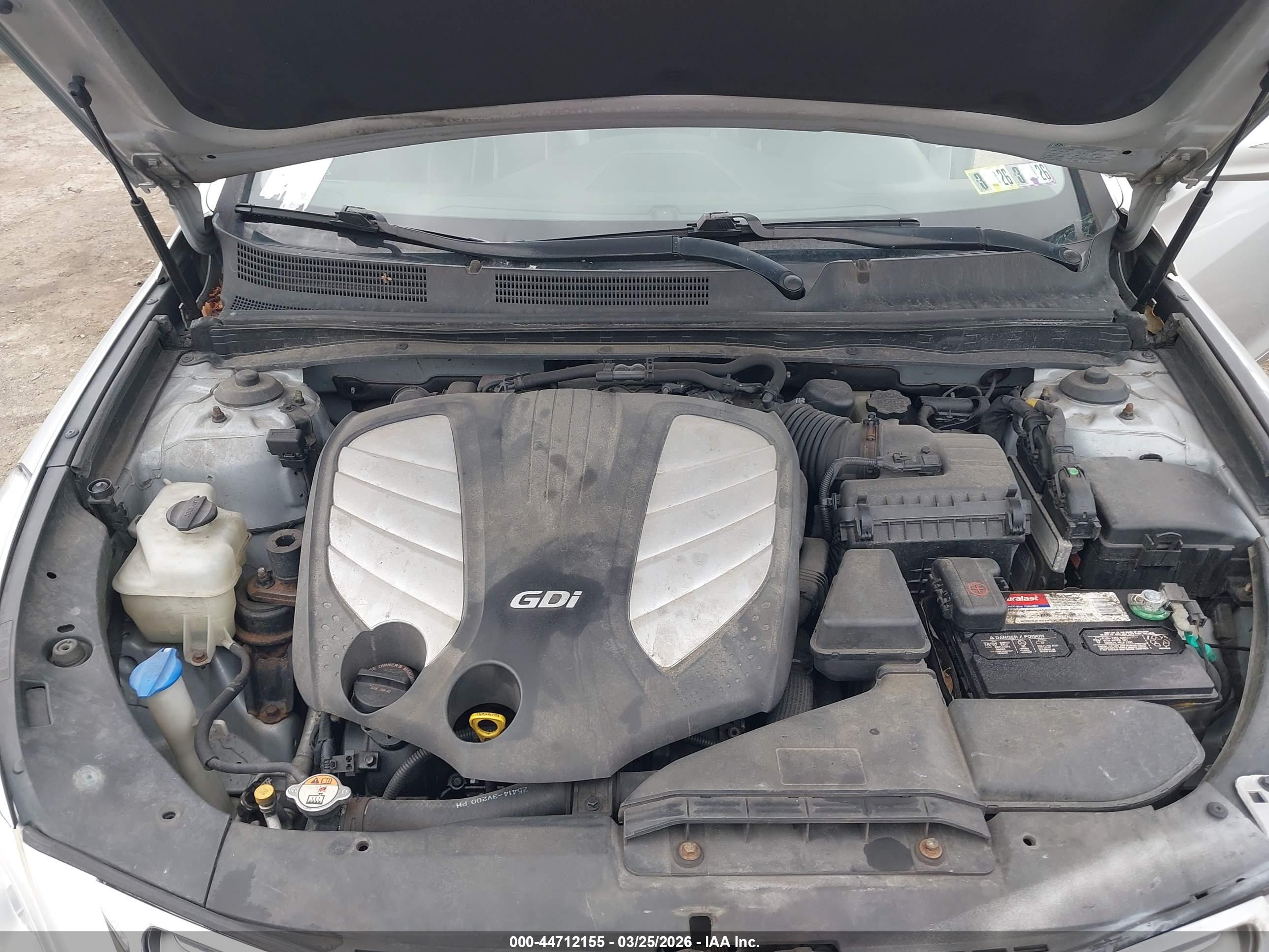 HYUNDAI AZERA image 10