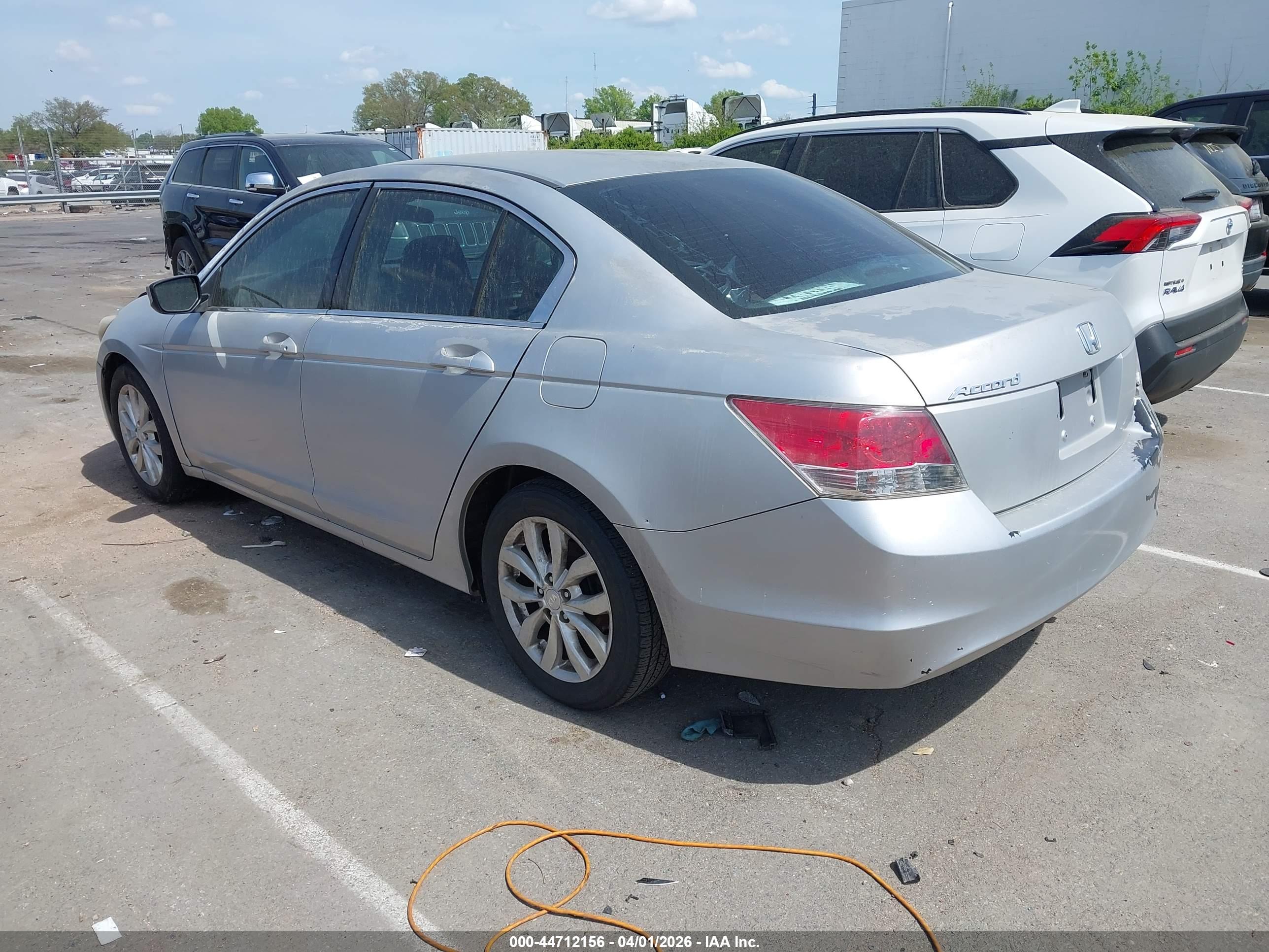 HONDA ACCORD image 3