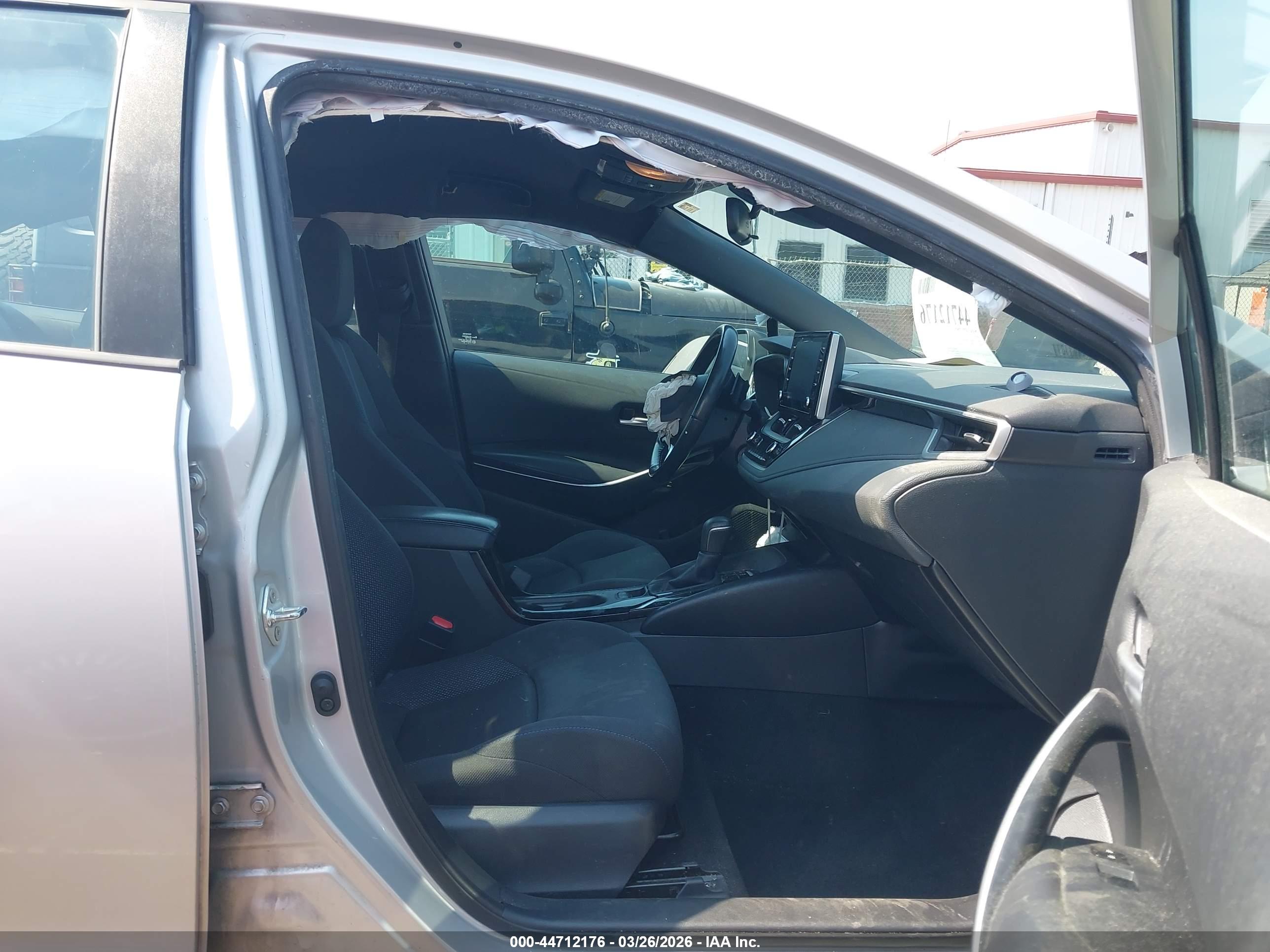 TOYOTA COROLLA image 5