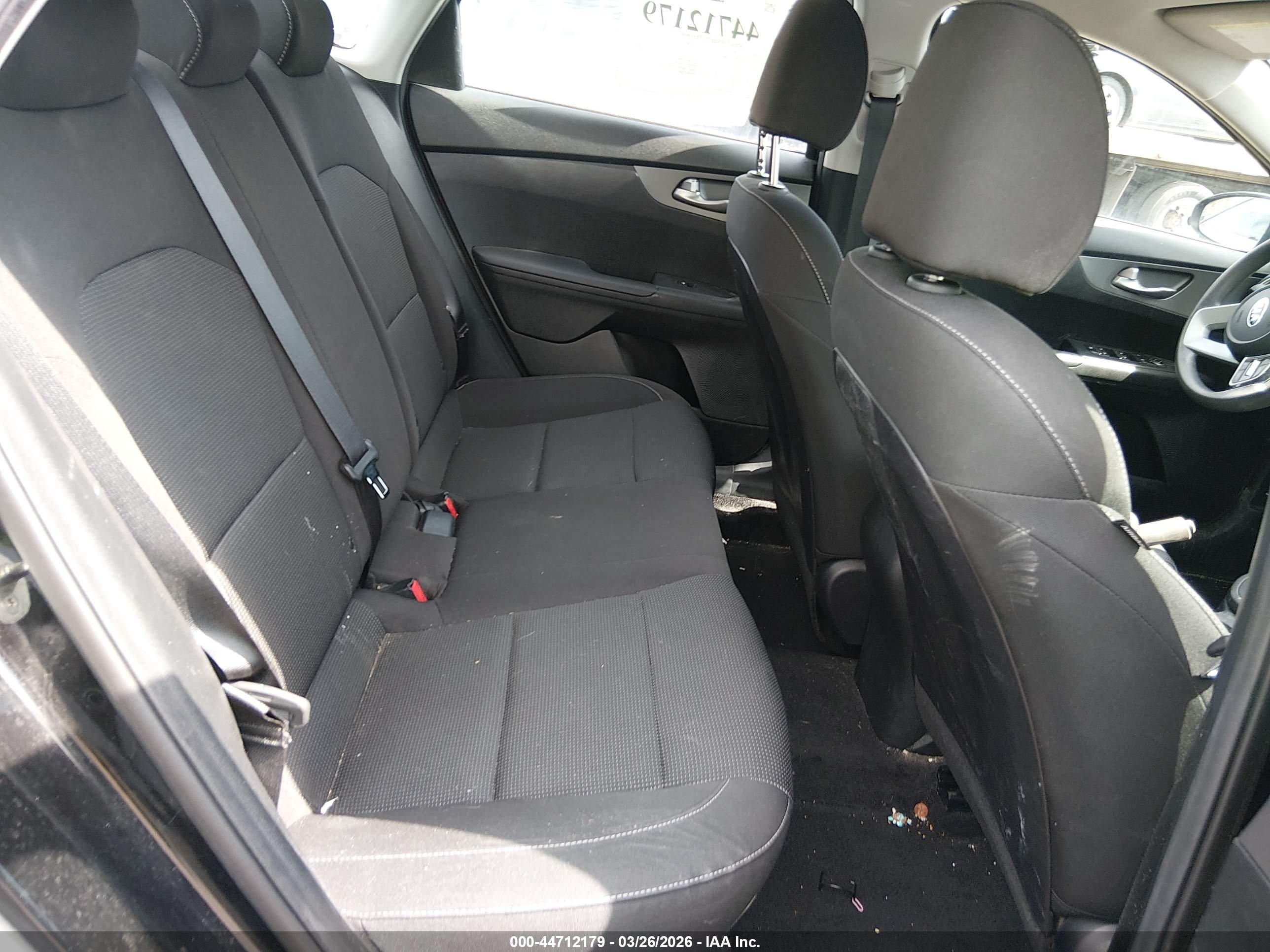 KIA FORTE image 8