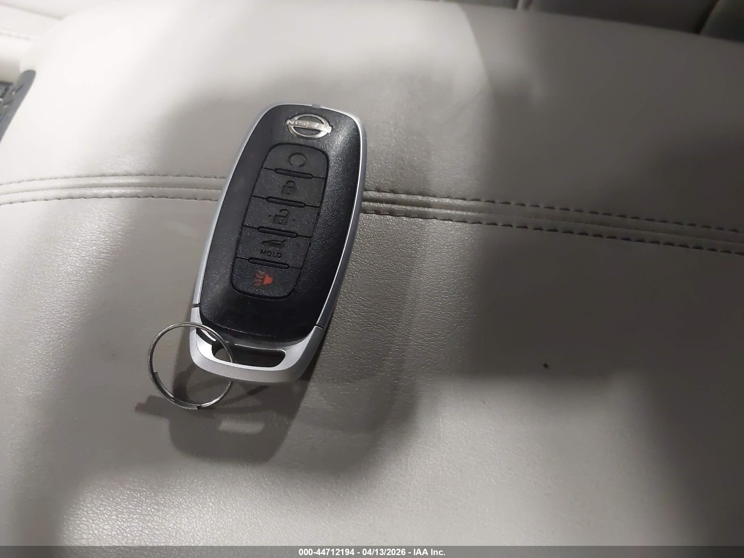 NISSAN PATHFINDER image 11