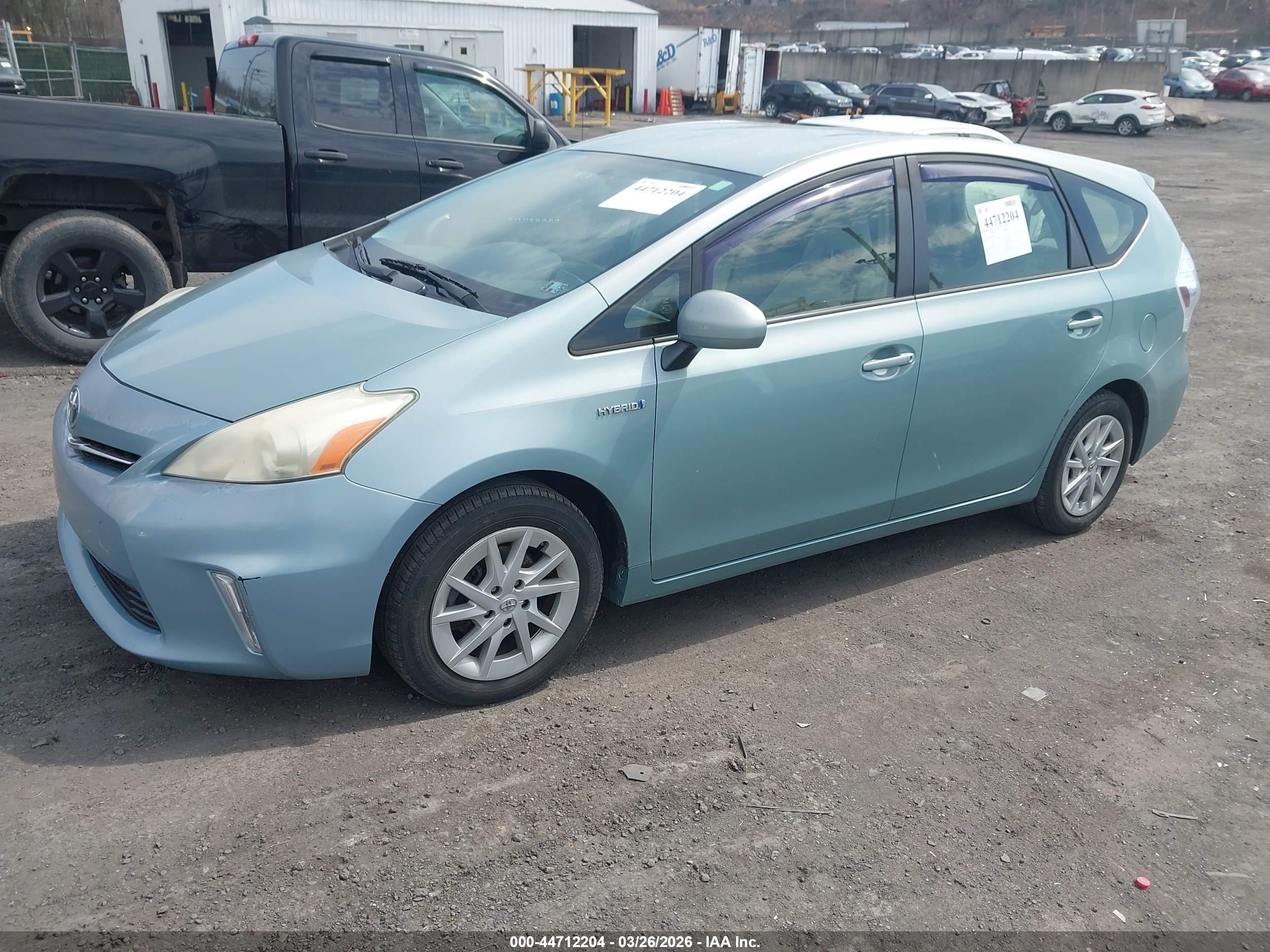 TOYOTA PRIUS image 2