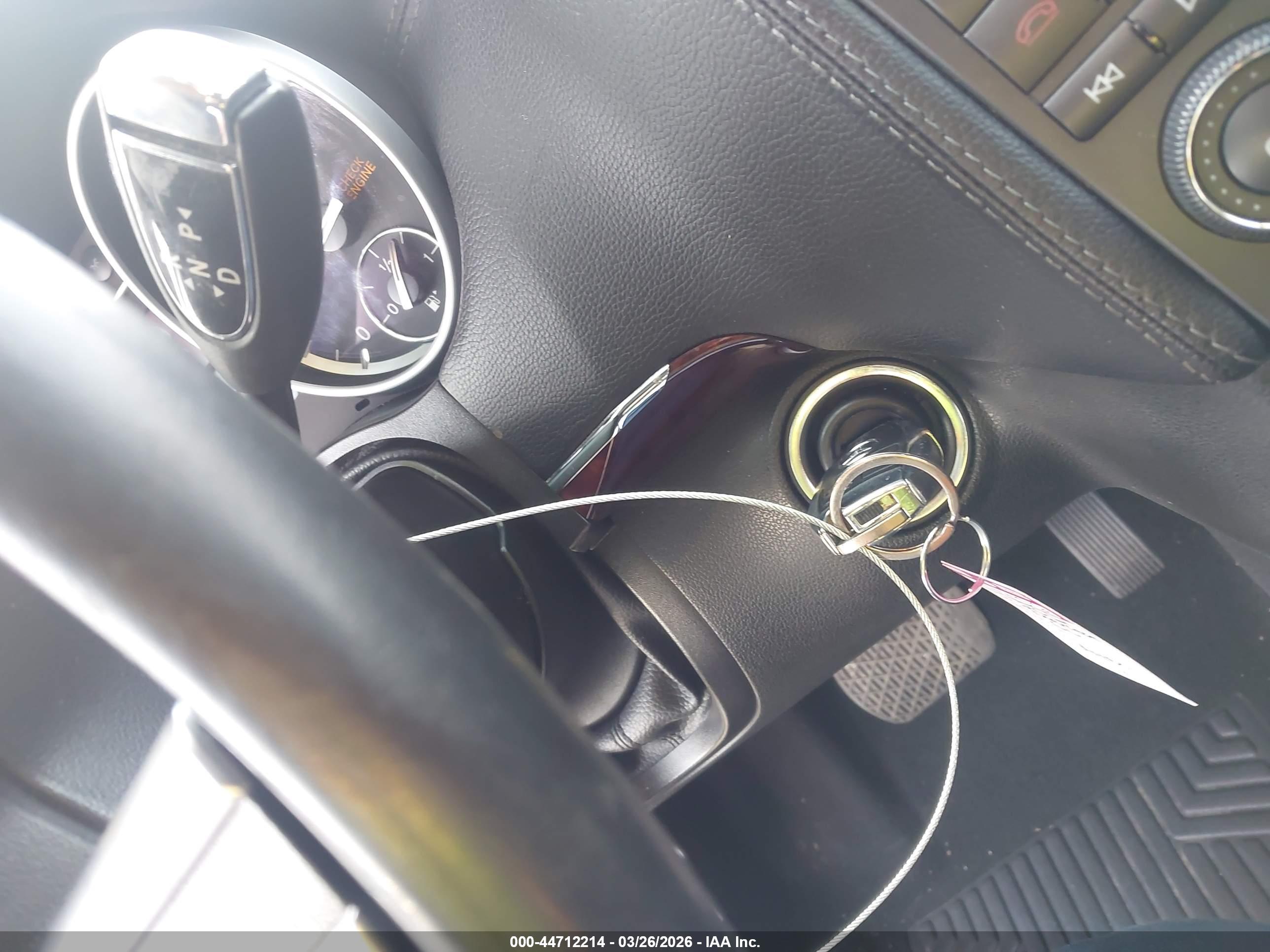MERCEDES-BENZ GL image 11