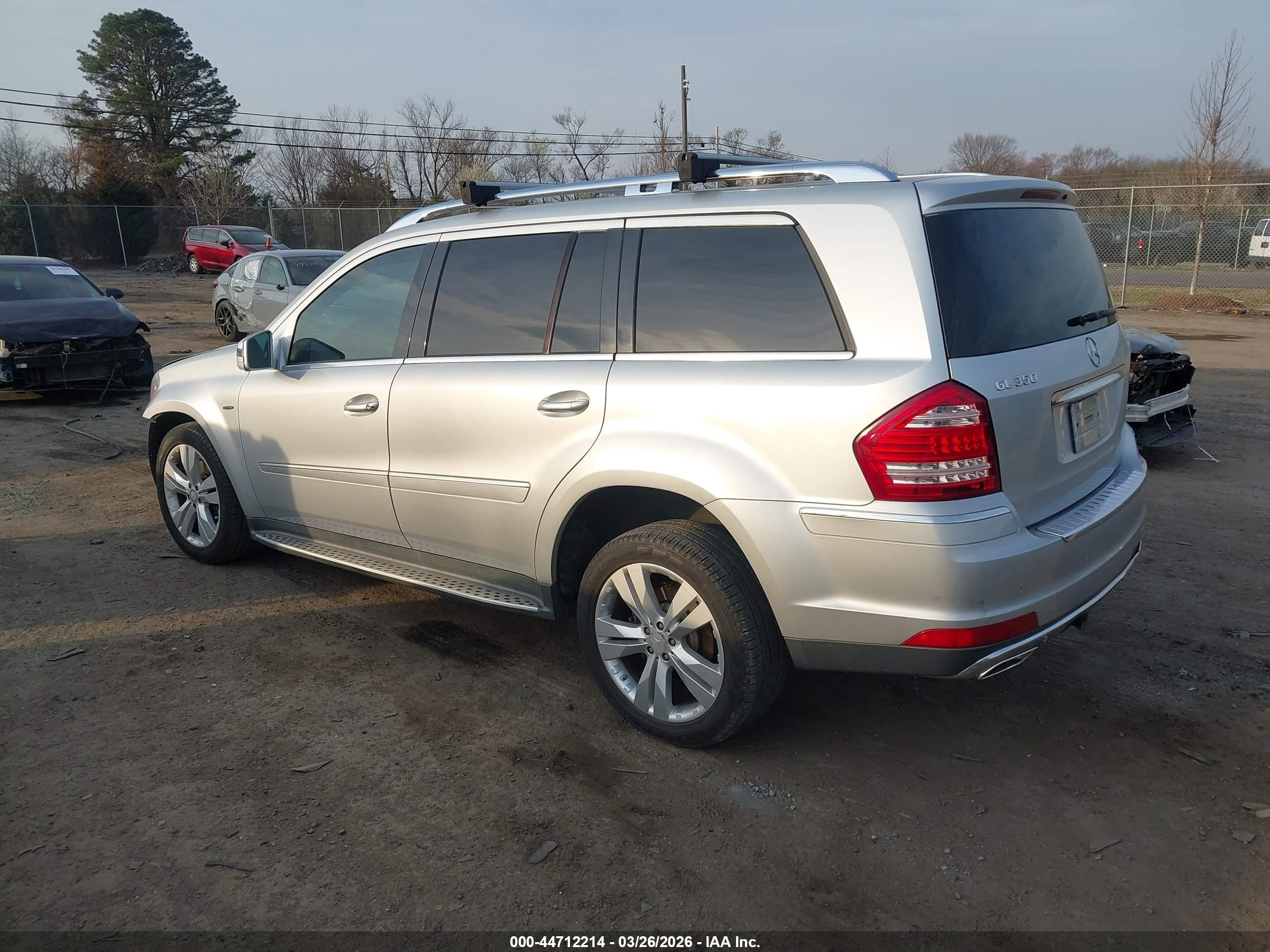 MERCEDES-BENZ GL image 3