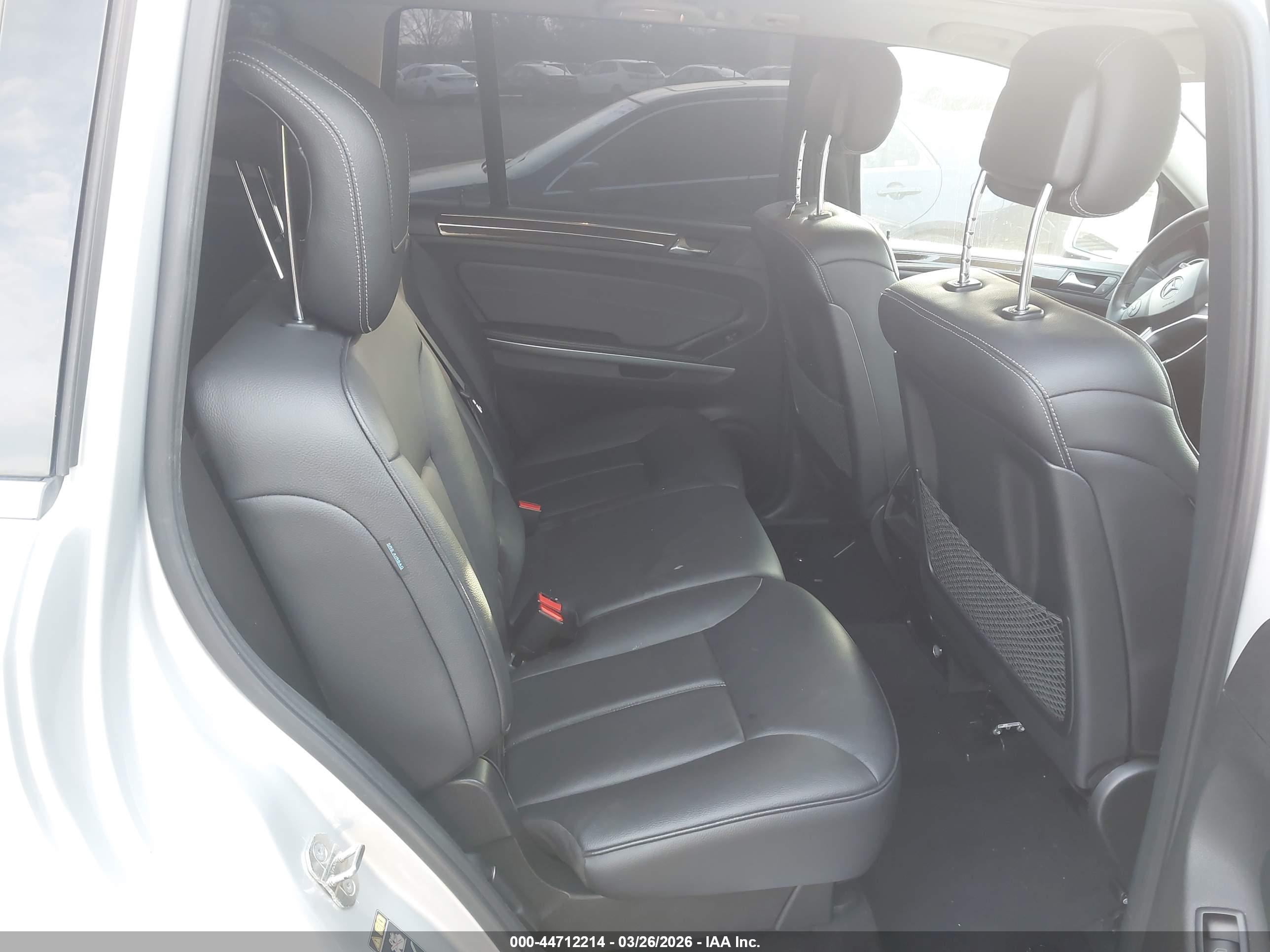 MERCEDES-BENZ GL image 8