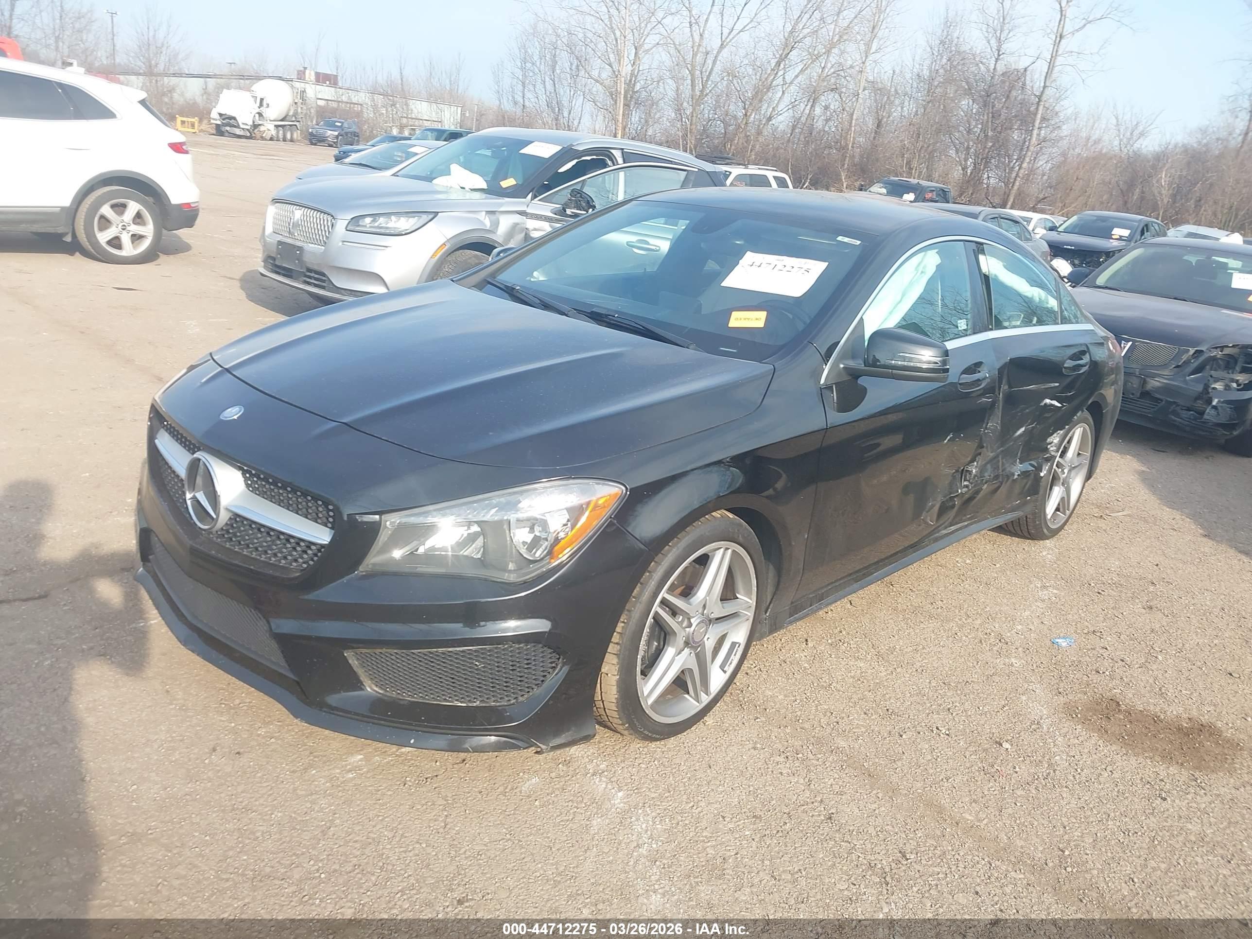 MERCEDES-BENZ CLA image 2