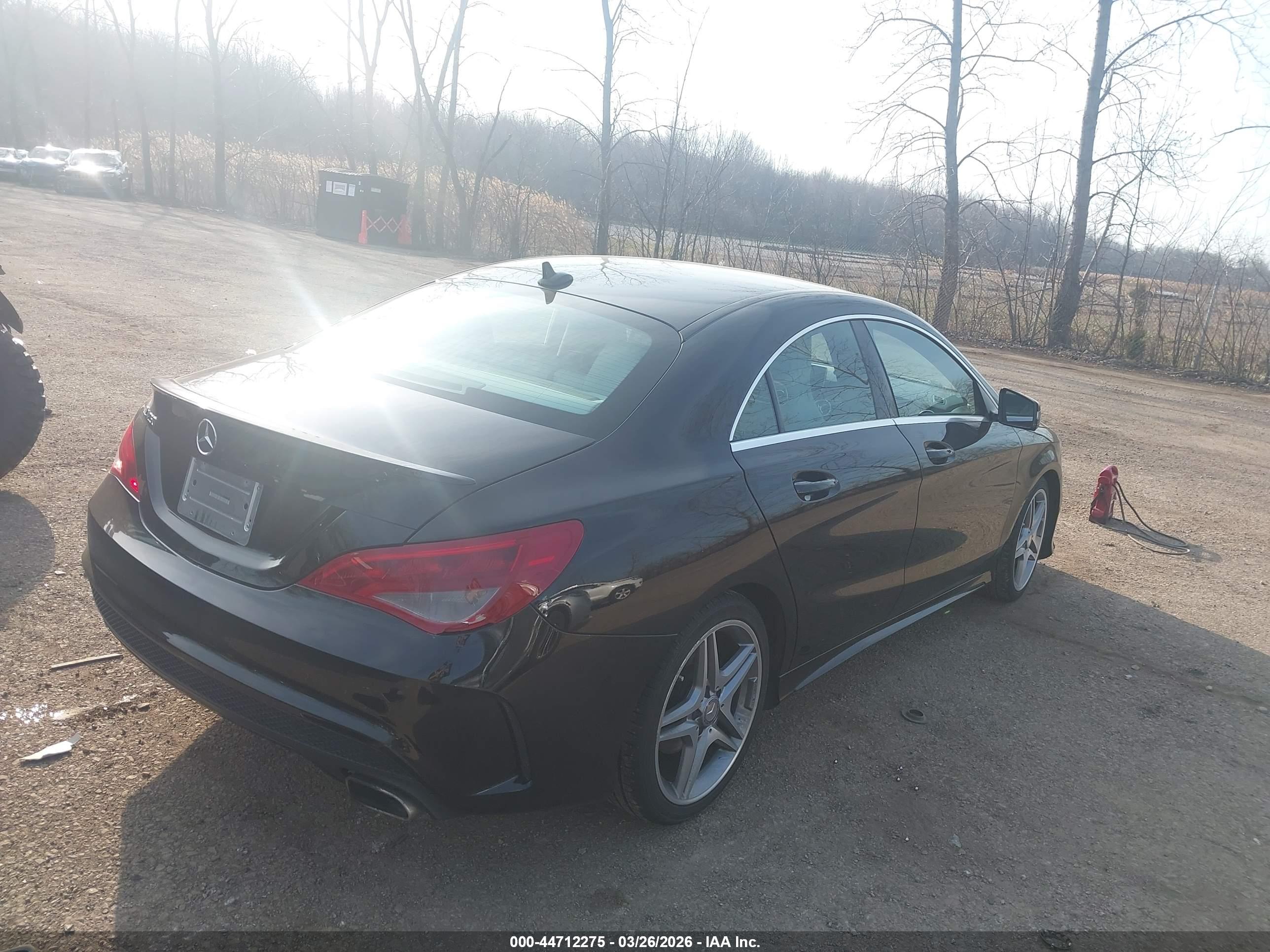 MERCEDES-BENZ CLA image 4