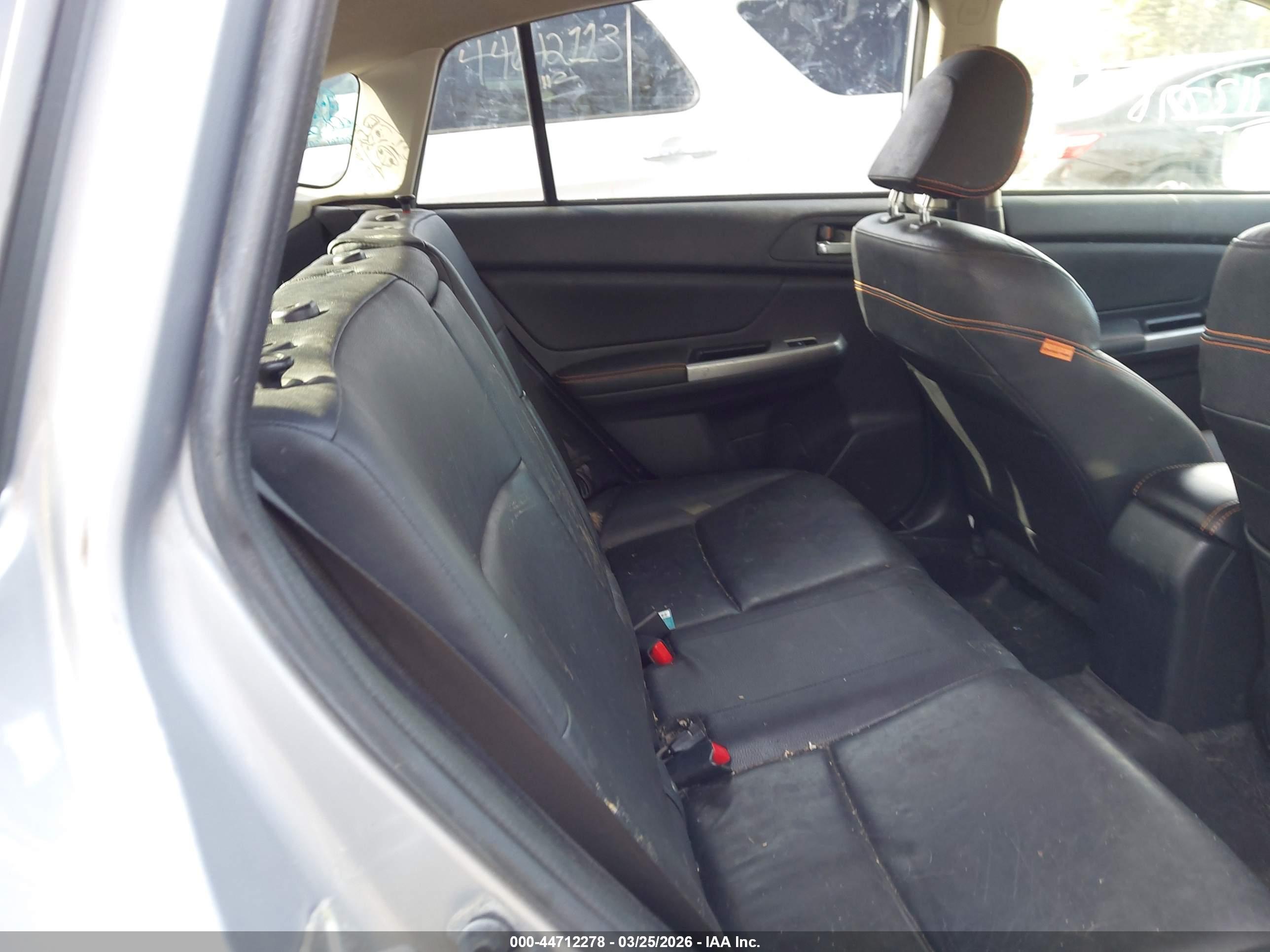 SUBARU CROSSTREK image 8