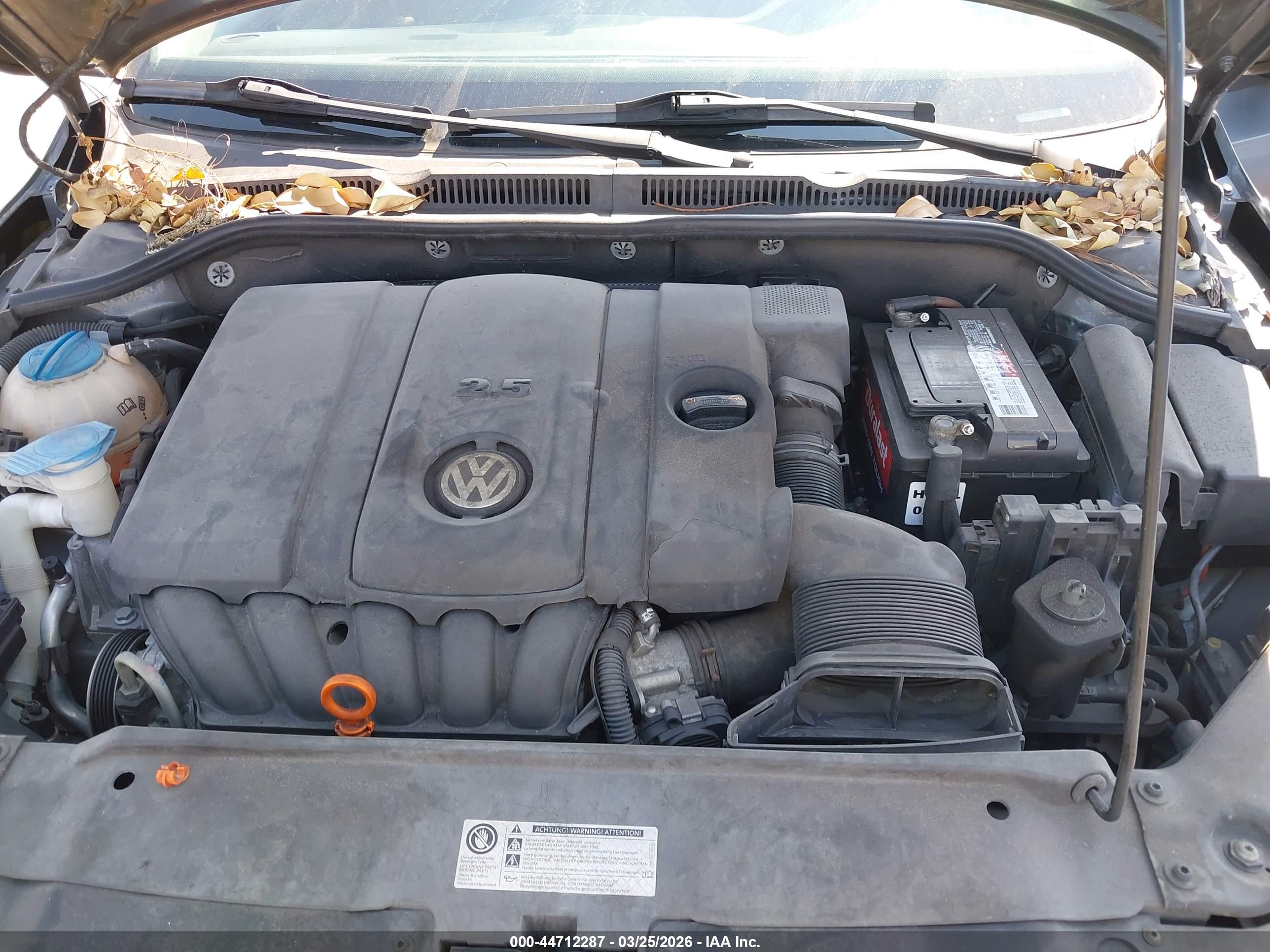 VOLKSWAGEN JETTA image 10