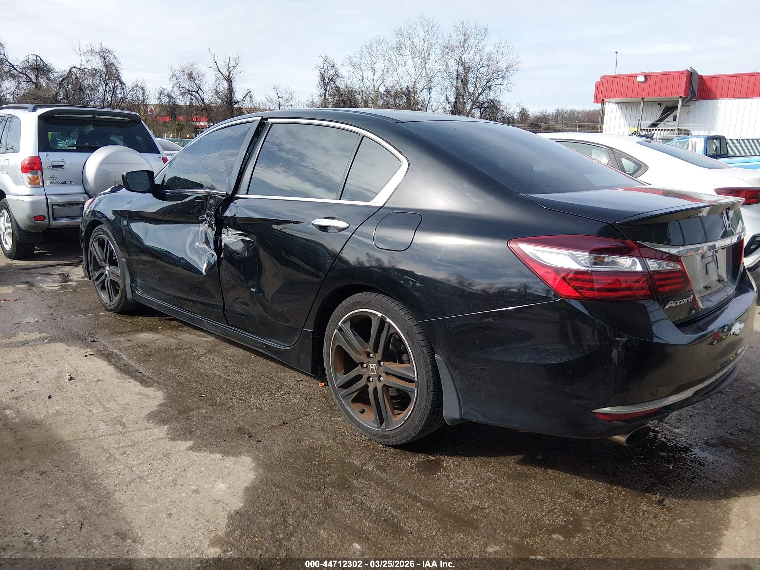 HONDA ACCORD image 3
