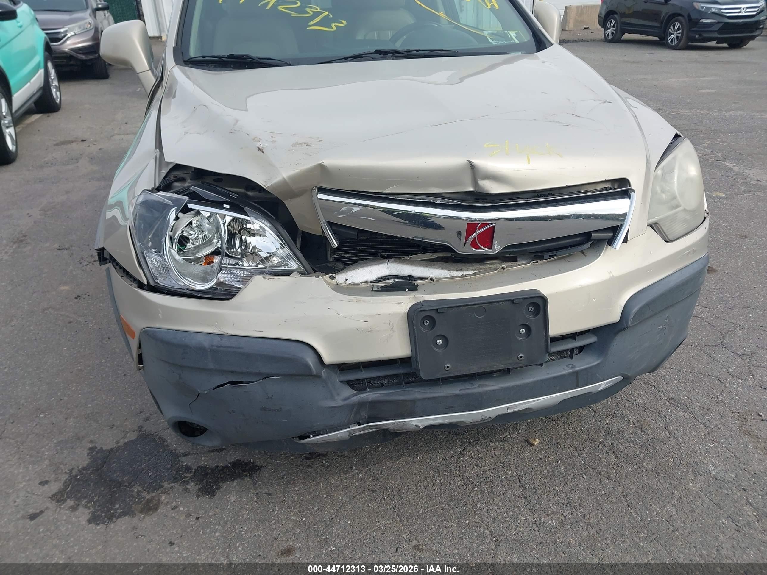 SATURN VUE image 6