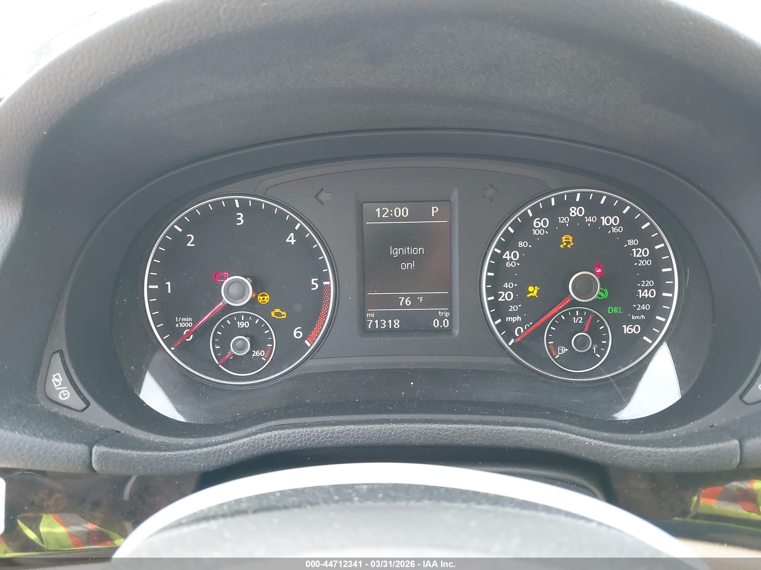 VOLKSWAGEN PASSAT image 7
