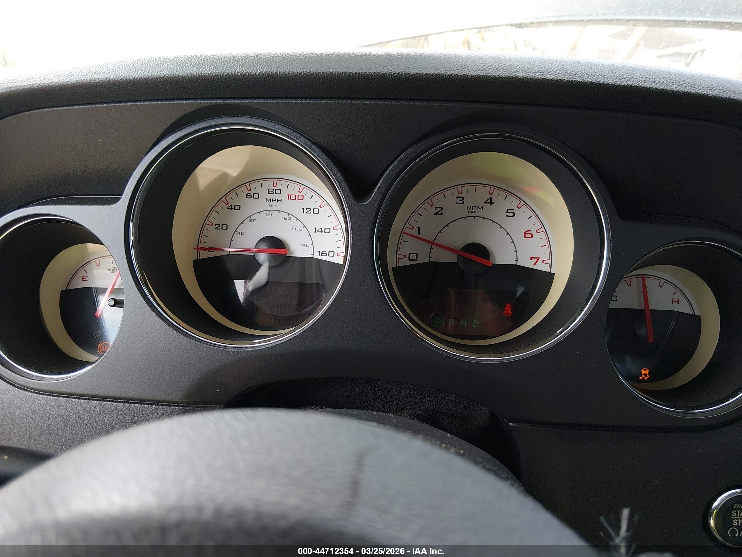 DODGE CHALLENGER image 7
