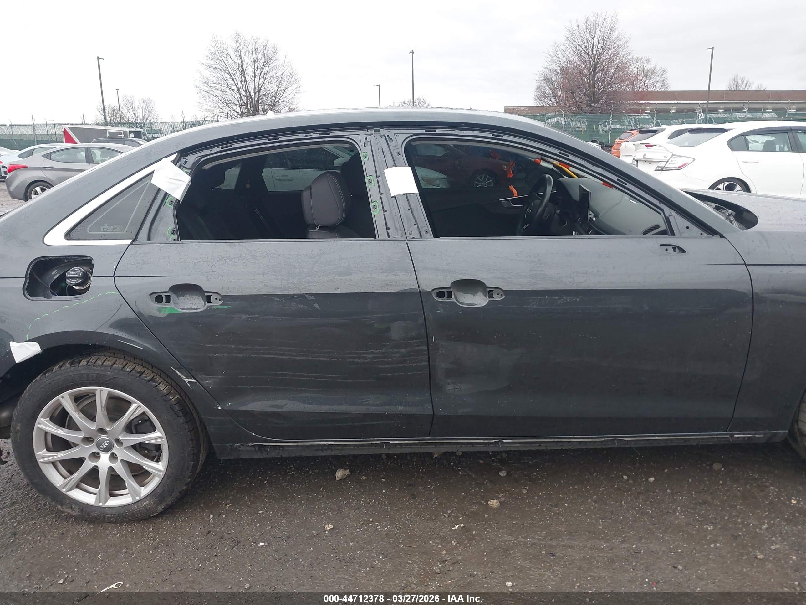 AUDI A4 image 6