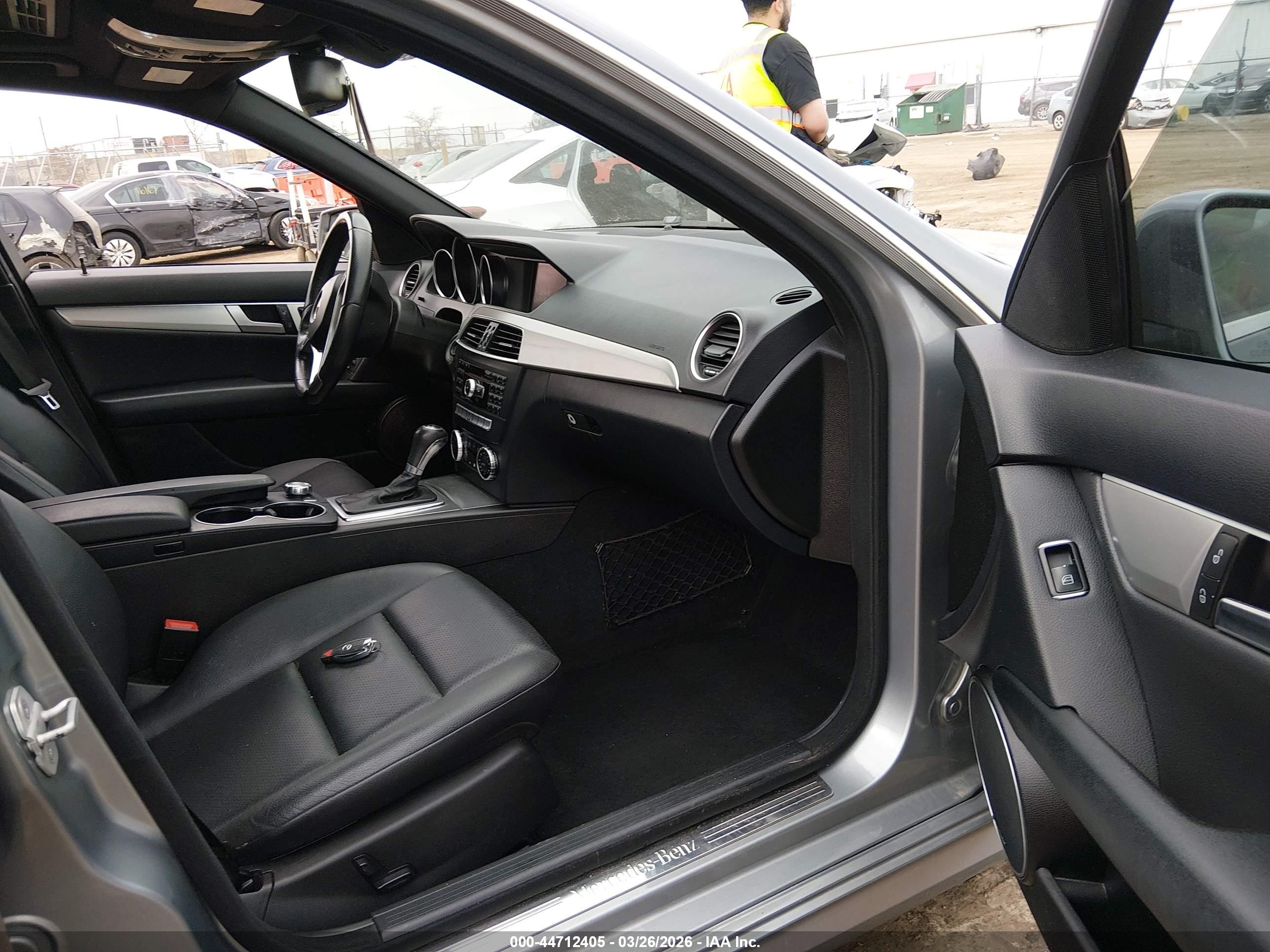 MERCEDES-BENZ C image 5