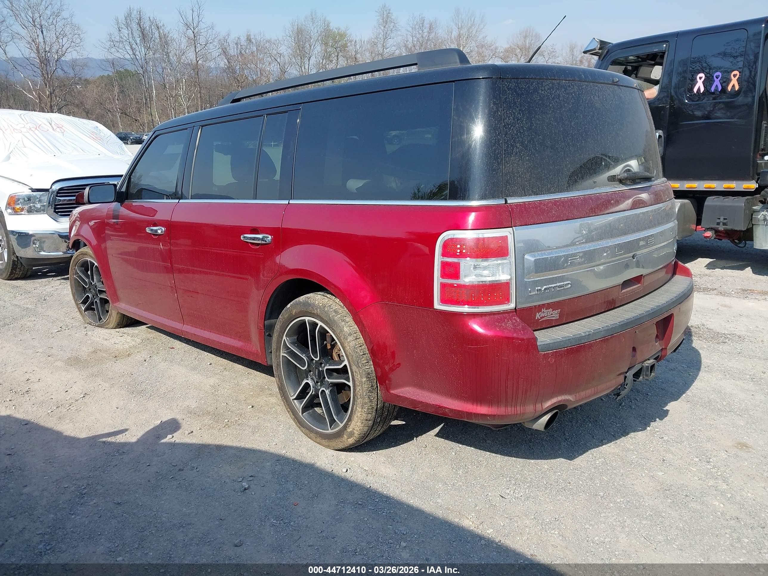 FORD FLEX image 3