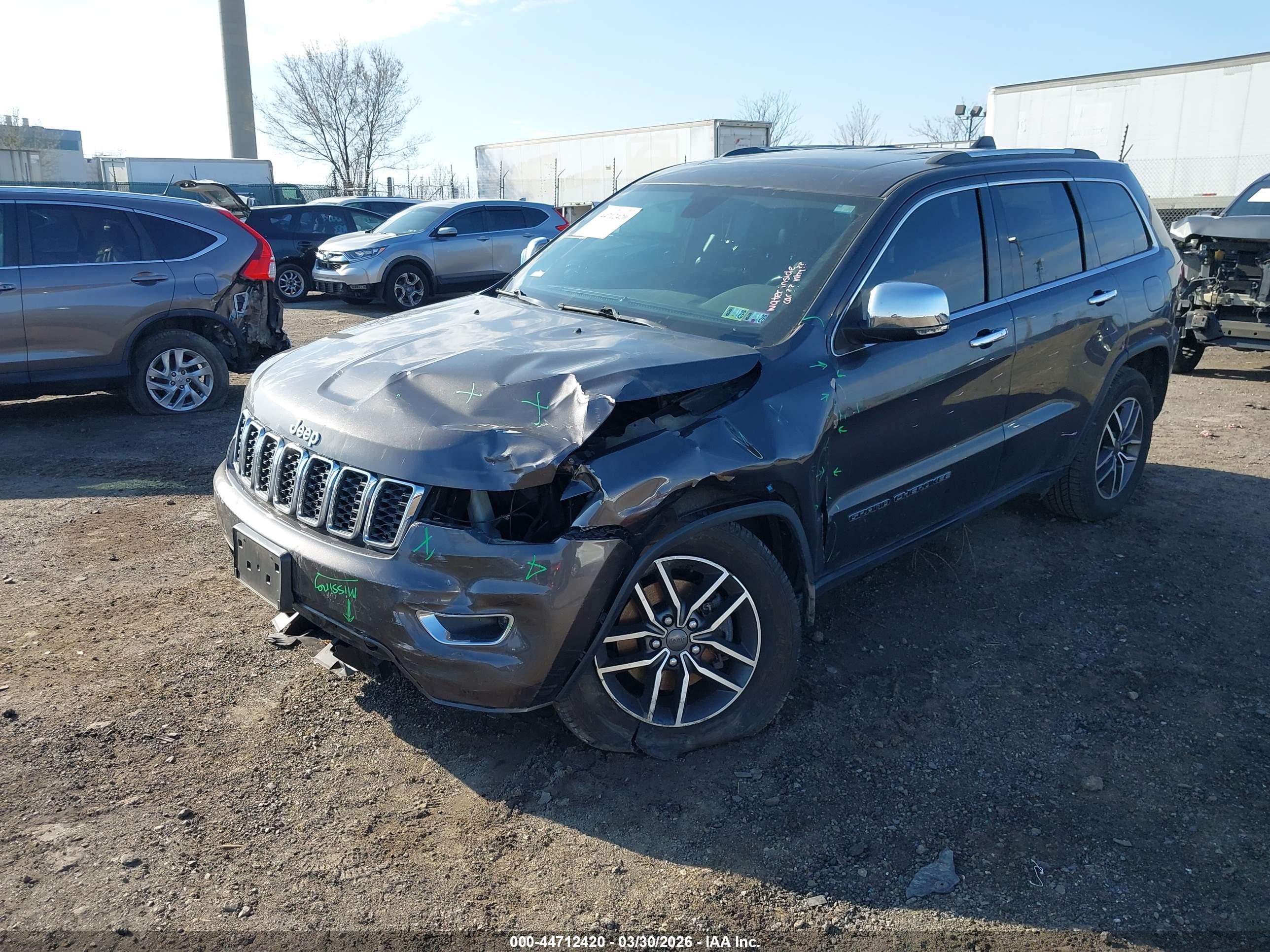 JEEP GRAND image 6