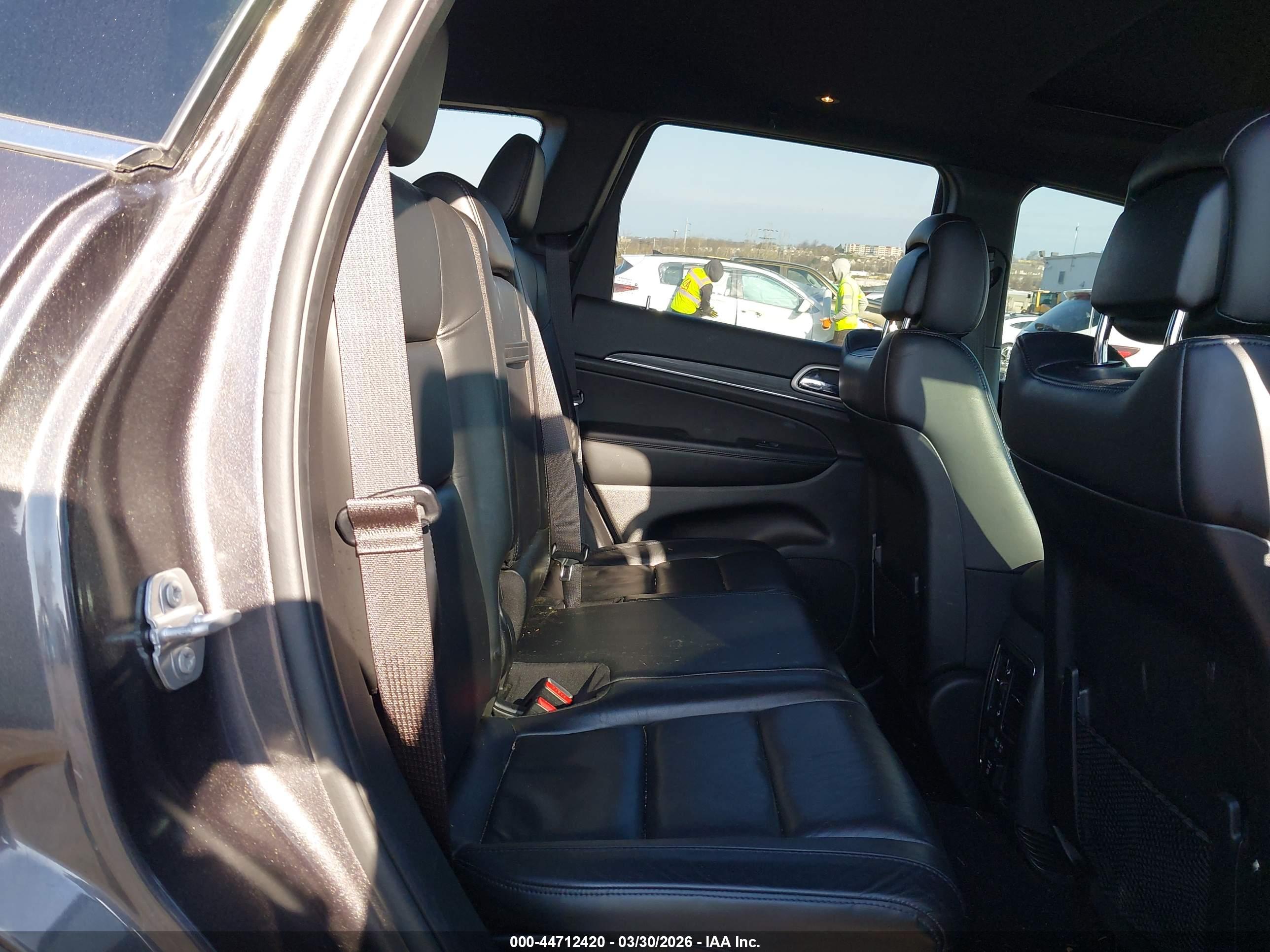JEEP GRAND image 8