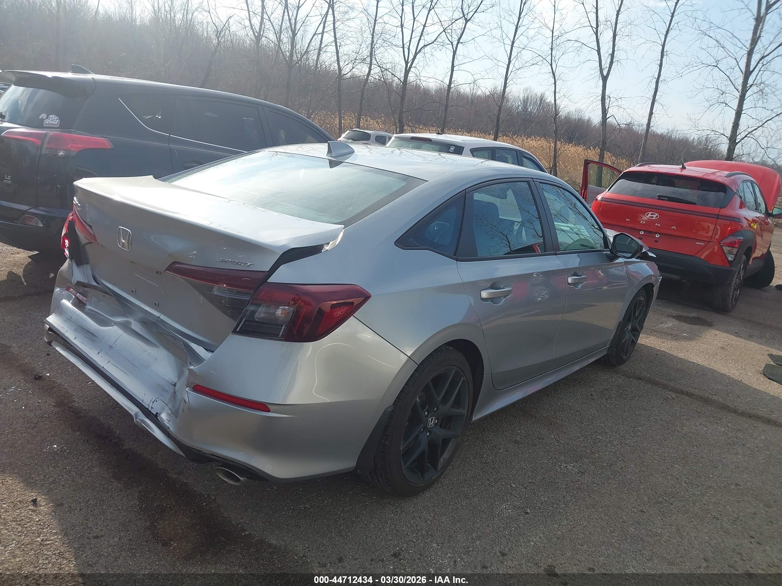 HONDA CIVIC image 4