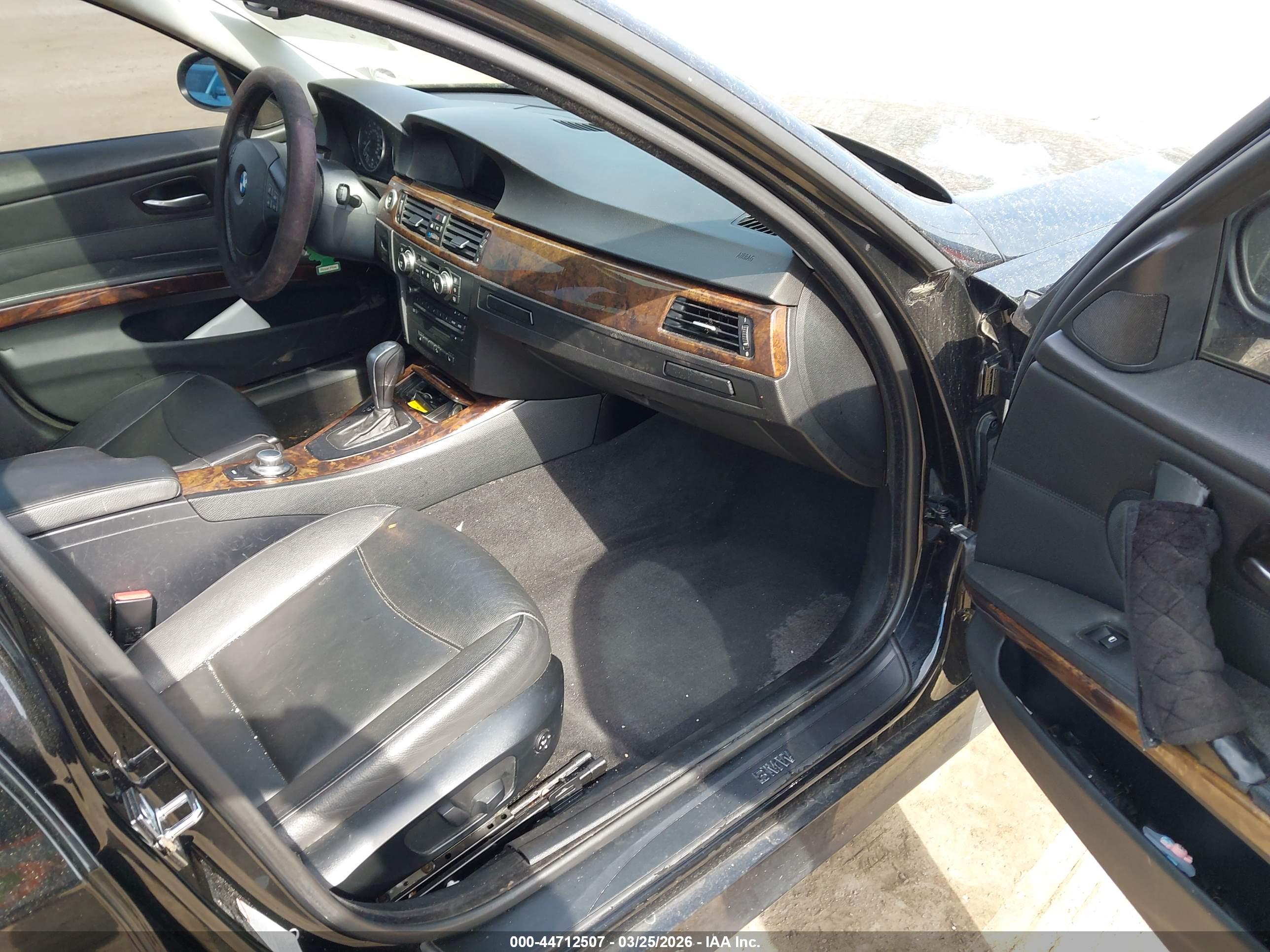 BMW 328XI image 5