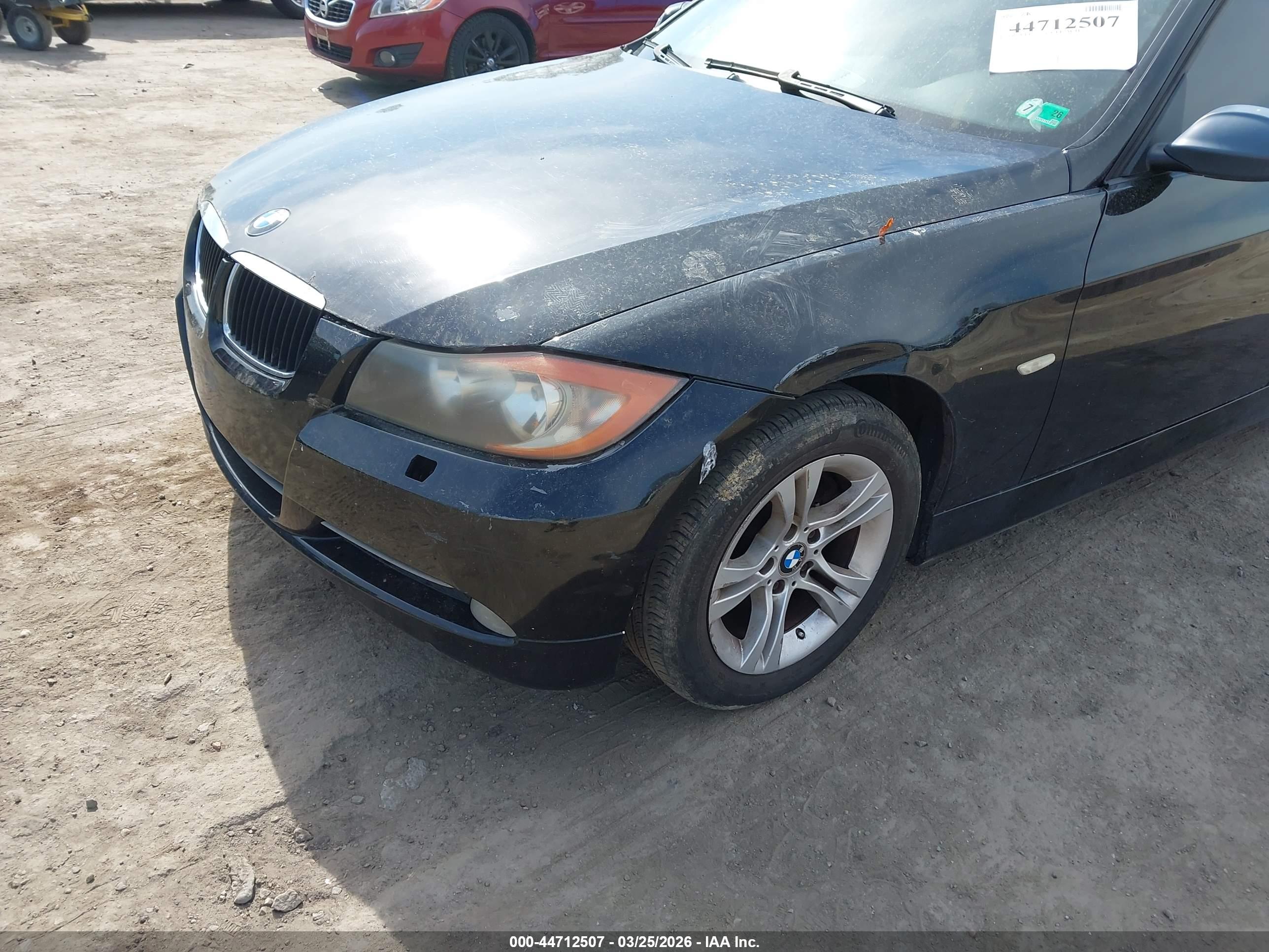 BMW 328XI image 6