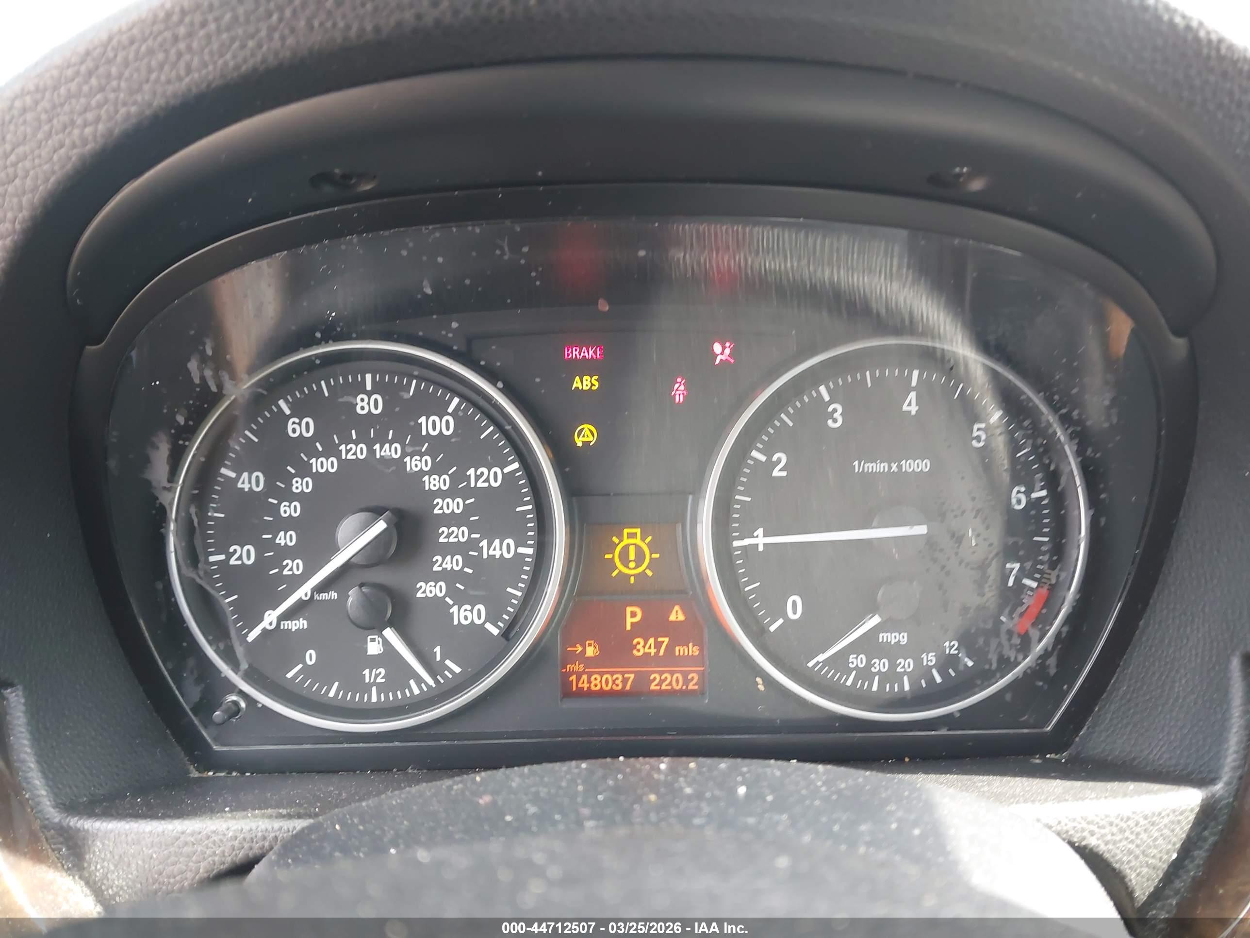 BMW 328XI image 7