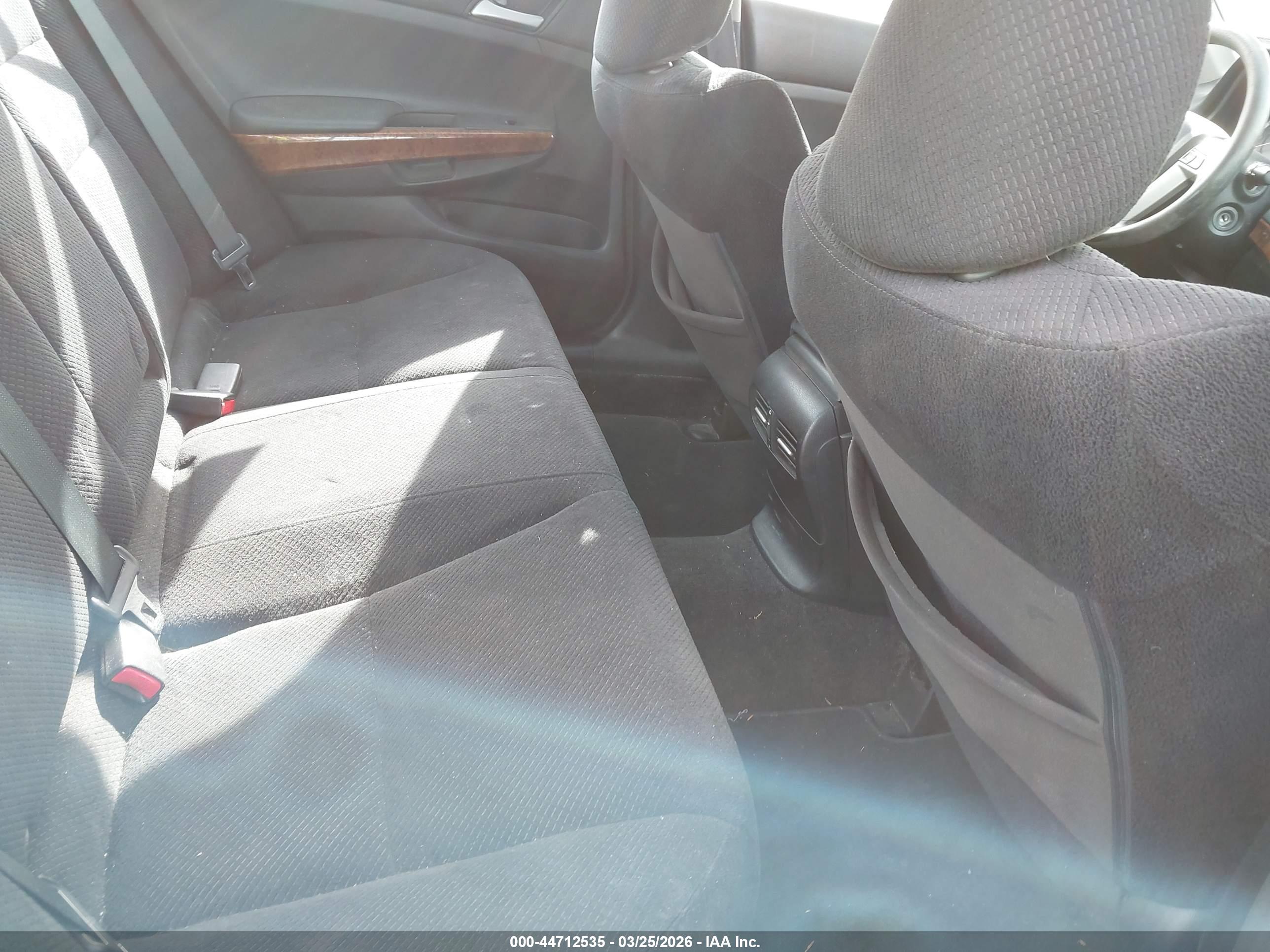 HONDA ACCORD image 8