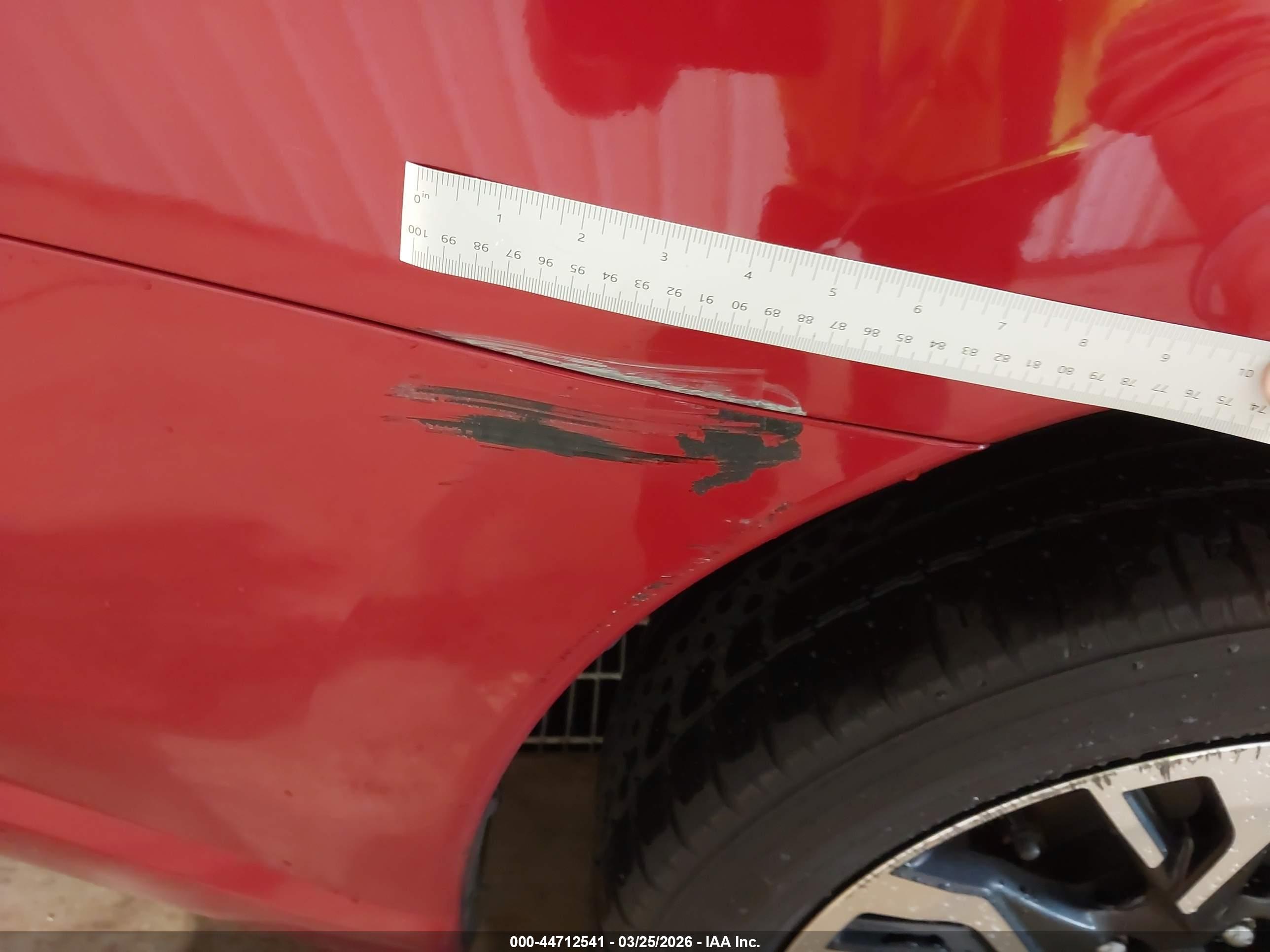 MITSUBISHI OUTLANDER image 6