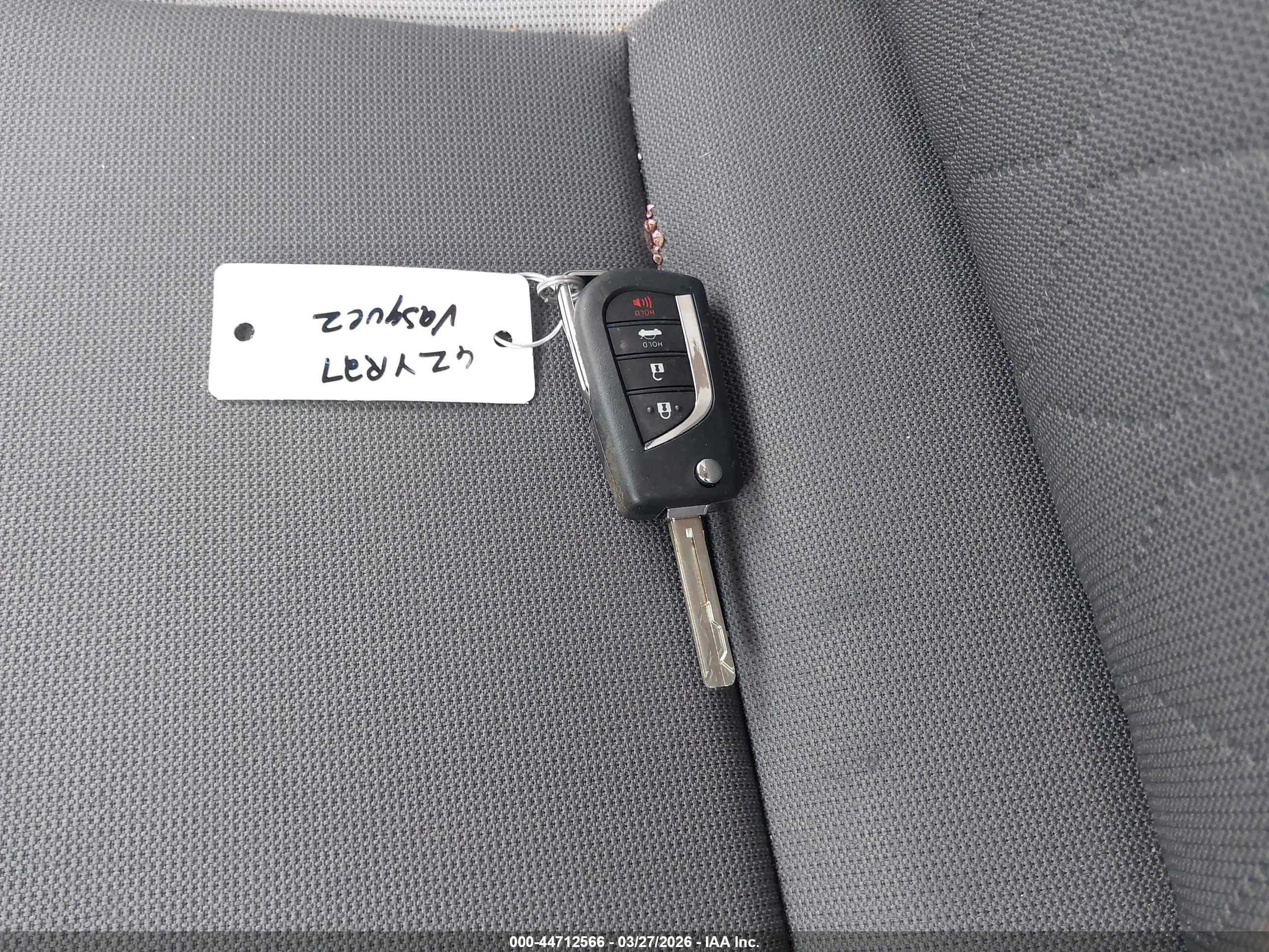 TOYOTA COROLLA image 11