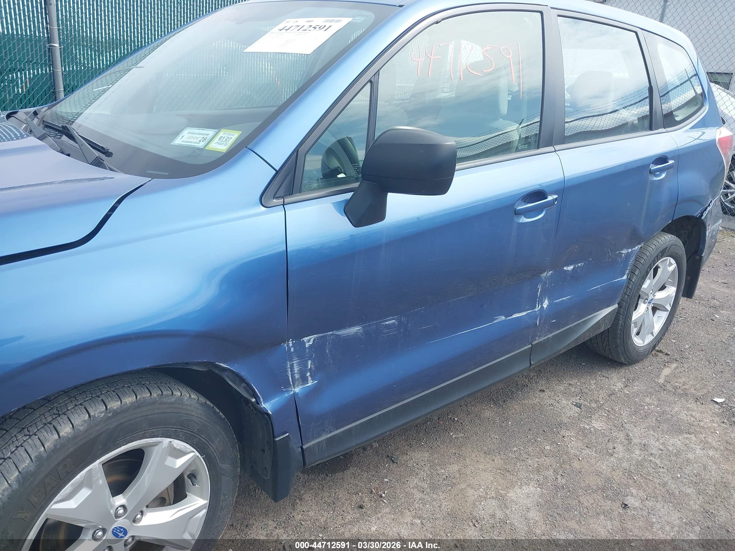 SUBARU FORESTER image 6